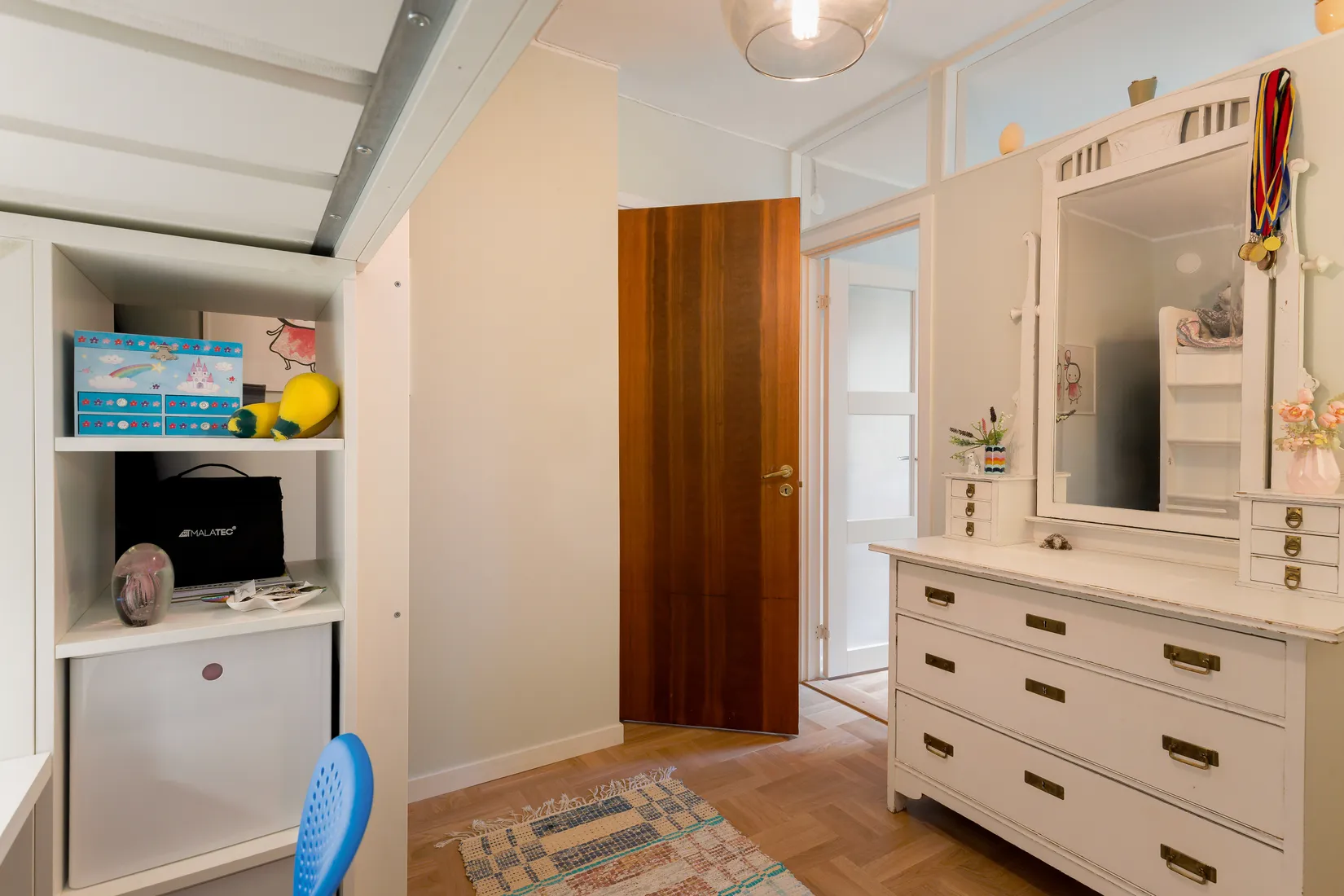 Bostadsrätt, Kolbäcksgränd 25, Bagarmossen, Stockholm