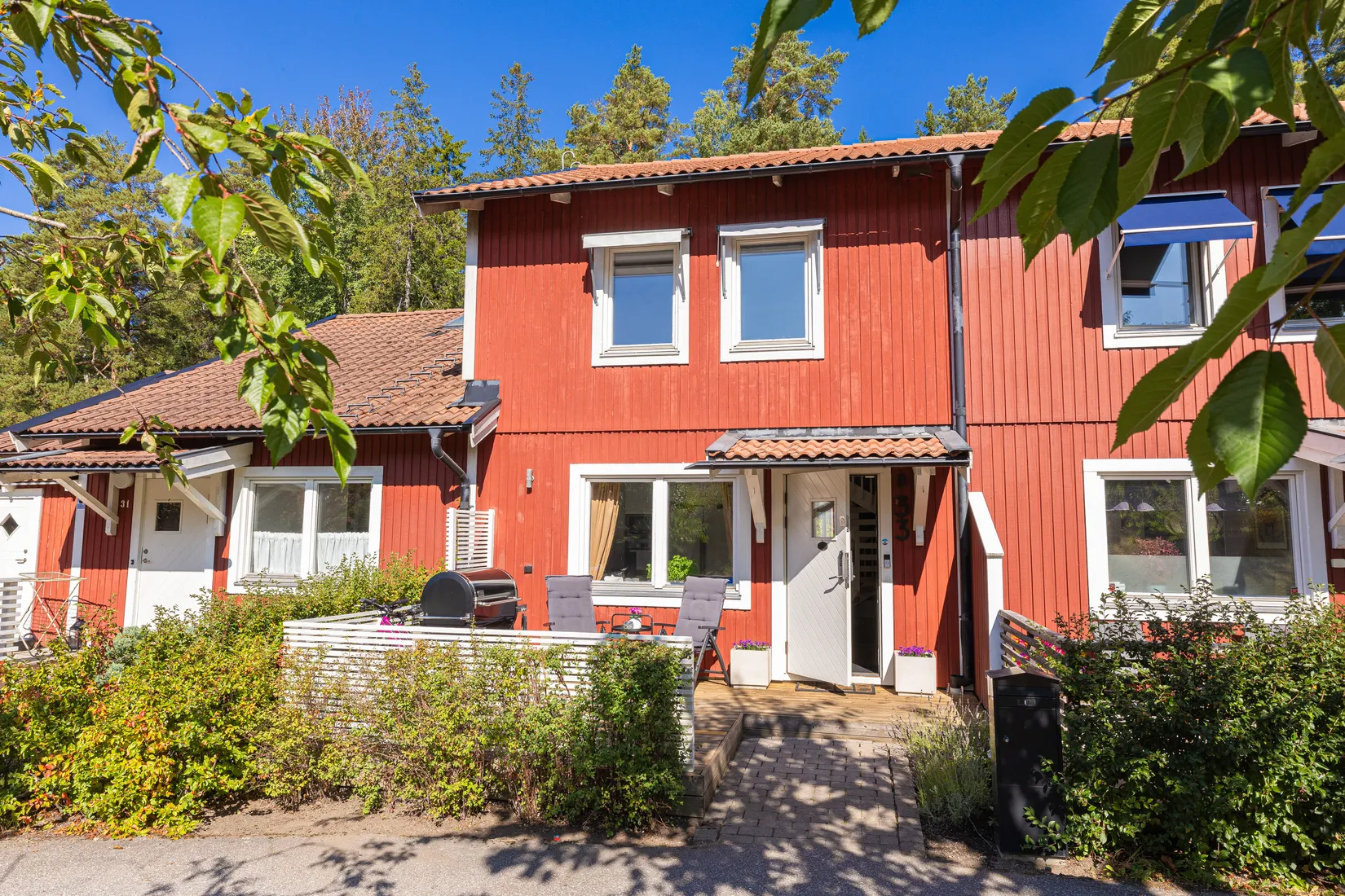 Radhus, Tegvägen 33, Solgårdsgärde, Vallentuna