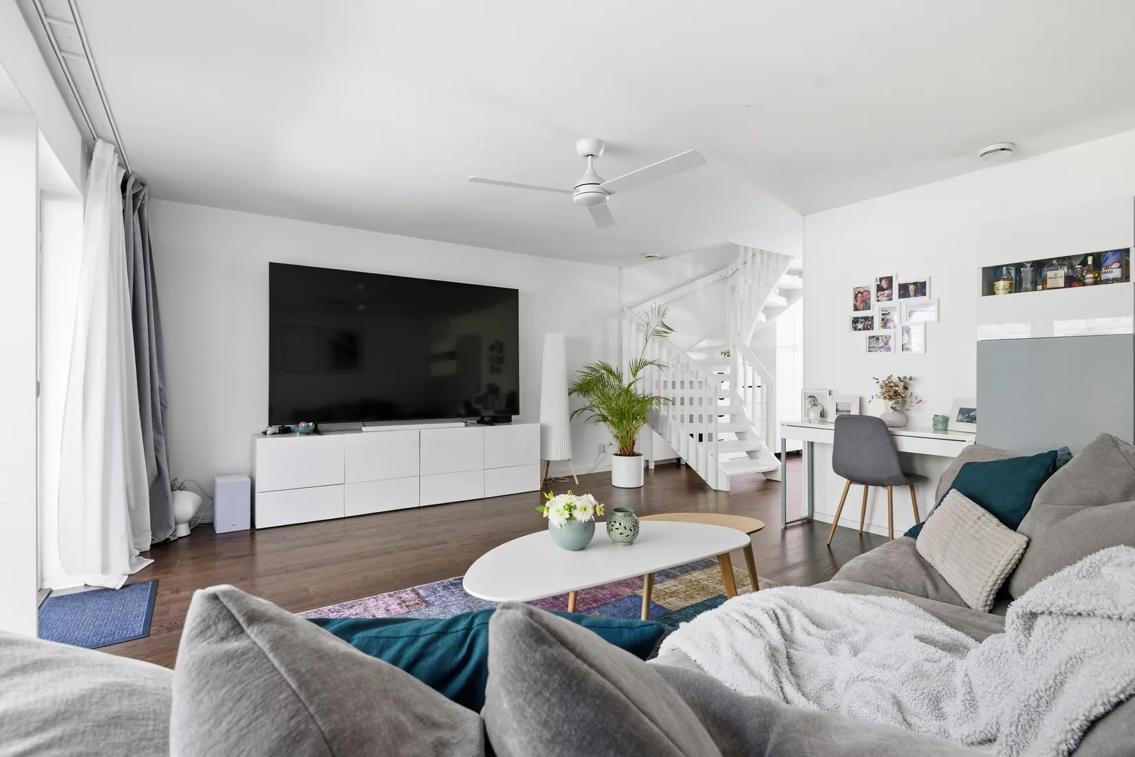 Radhus, Tegvägen 33, Solgårdsgärde, Vallentuna