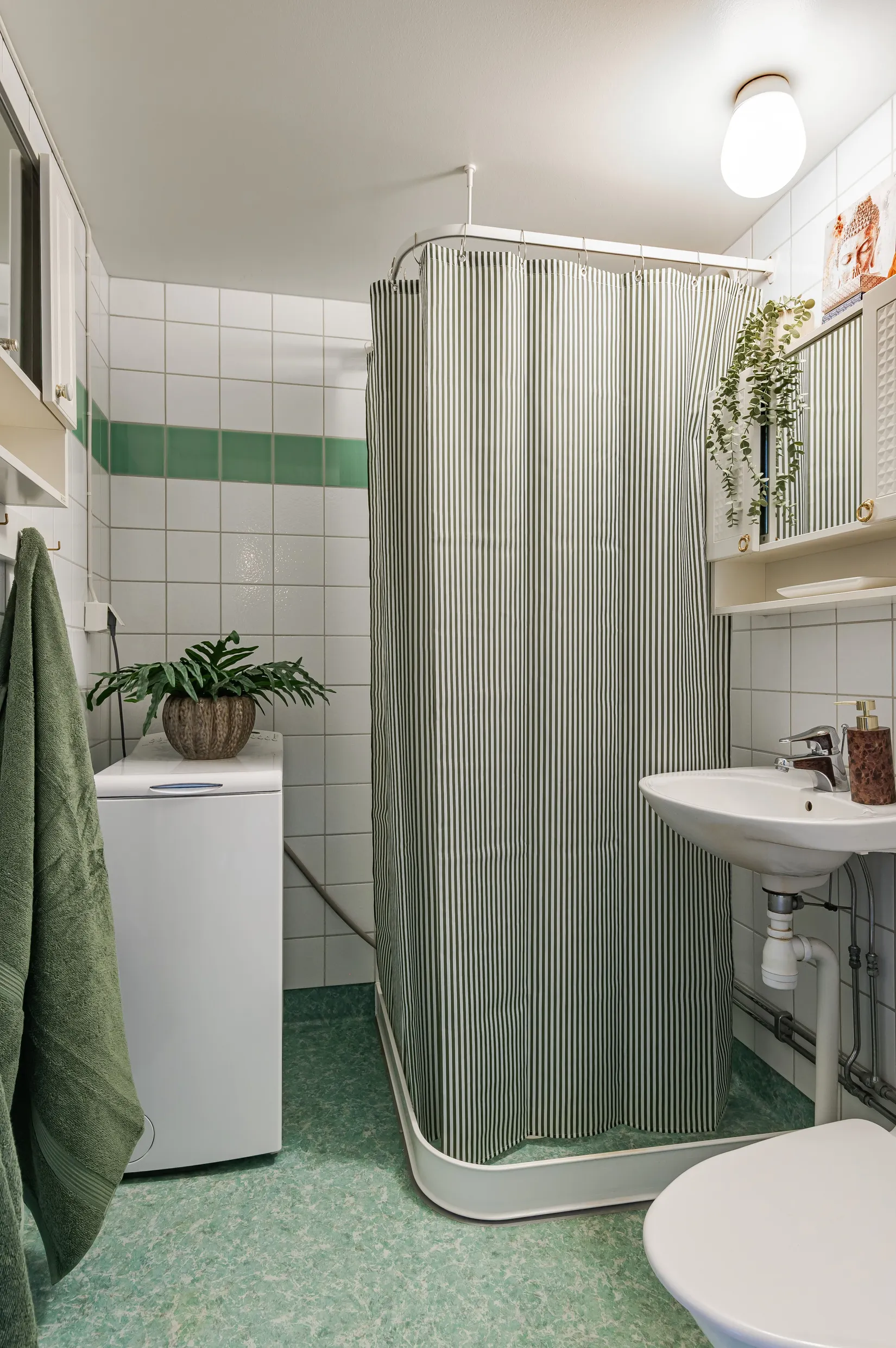 Bostadsrätt, Magnus Erikssons väg 8C, 2 vån, Centralt, Vadstena