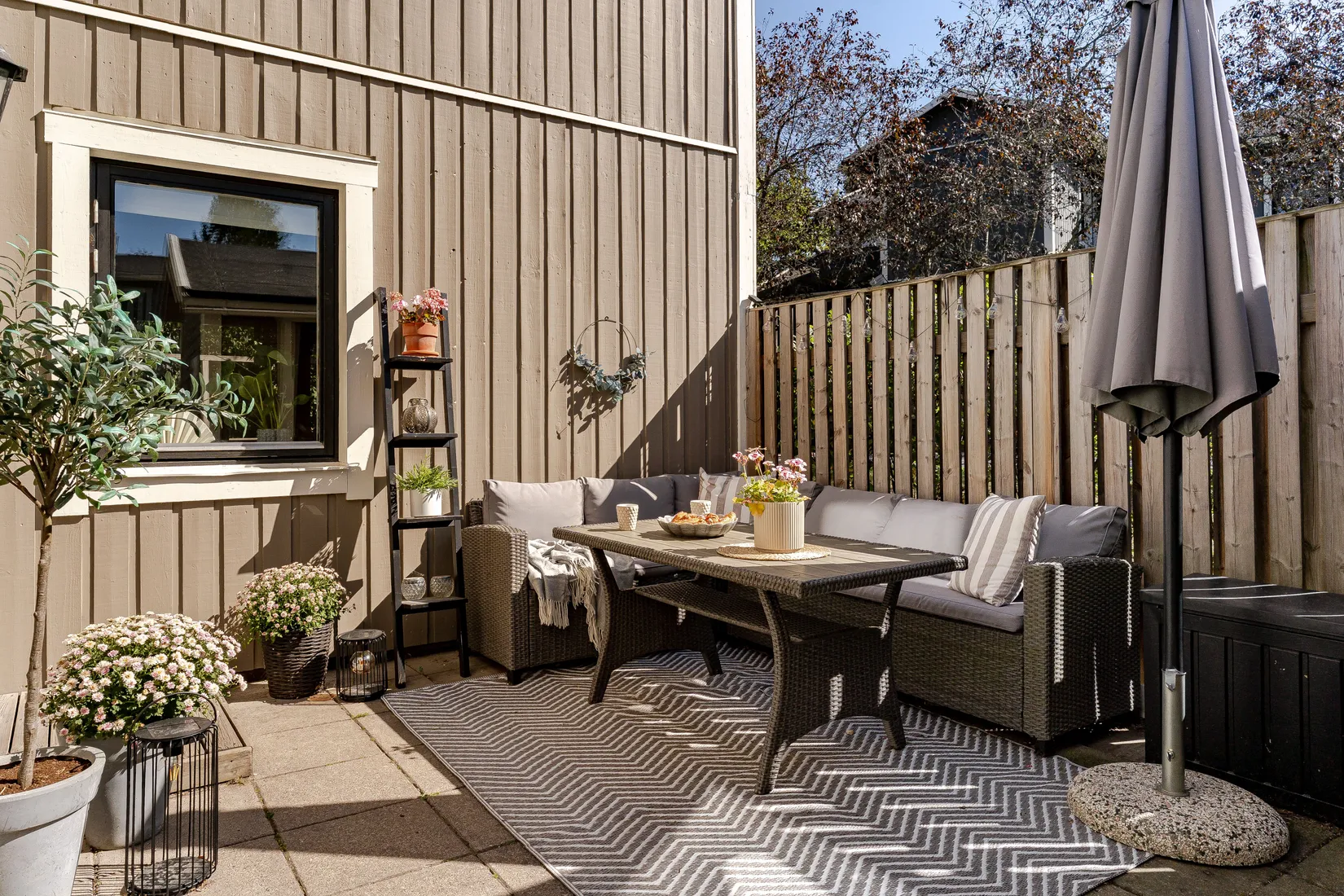 Radhus, Lärksoppsgatan  120, Bergvreten, Enköping