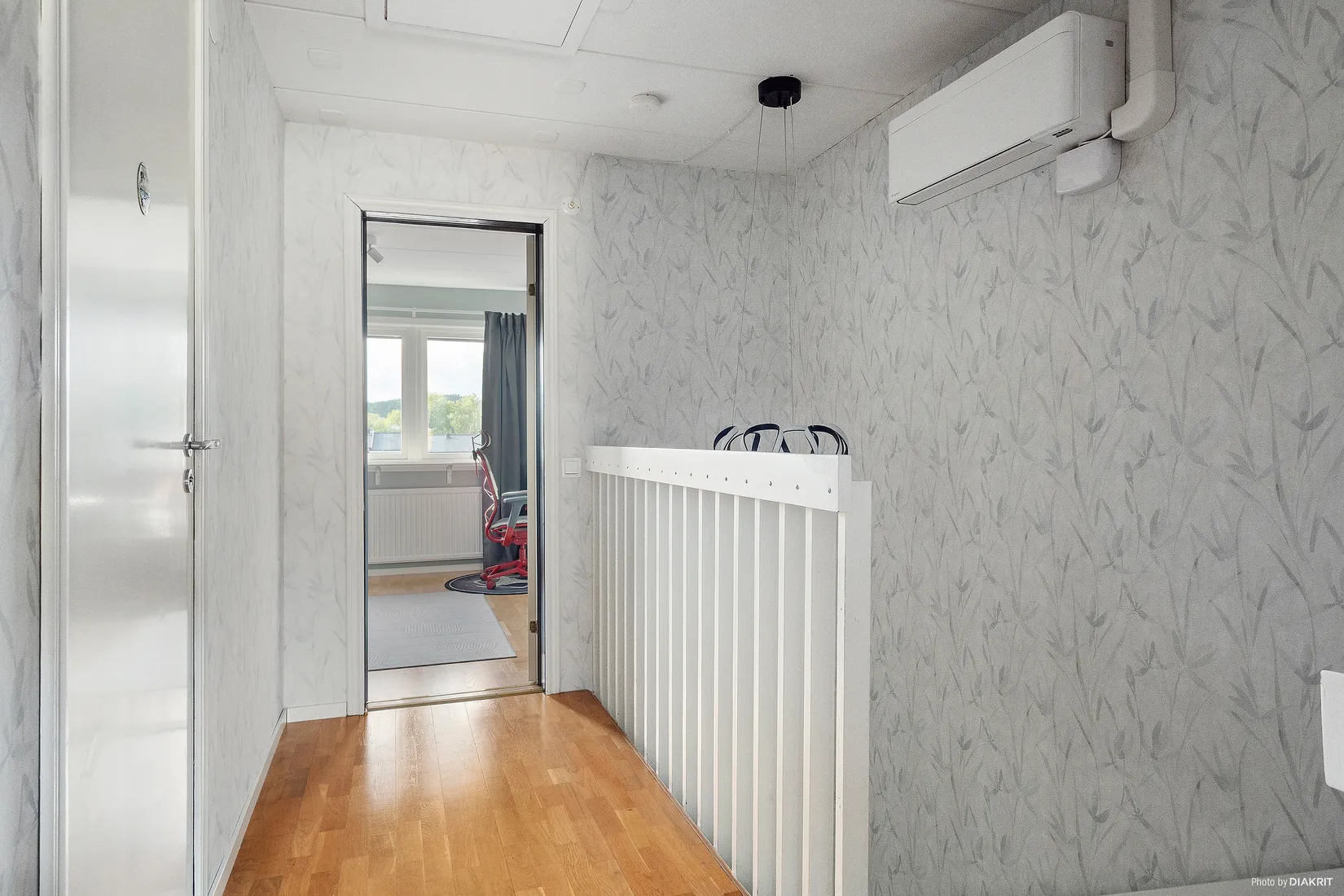 Radhus, Krokdalsvägen 42, Bollebygd