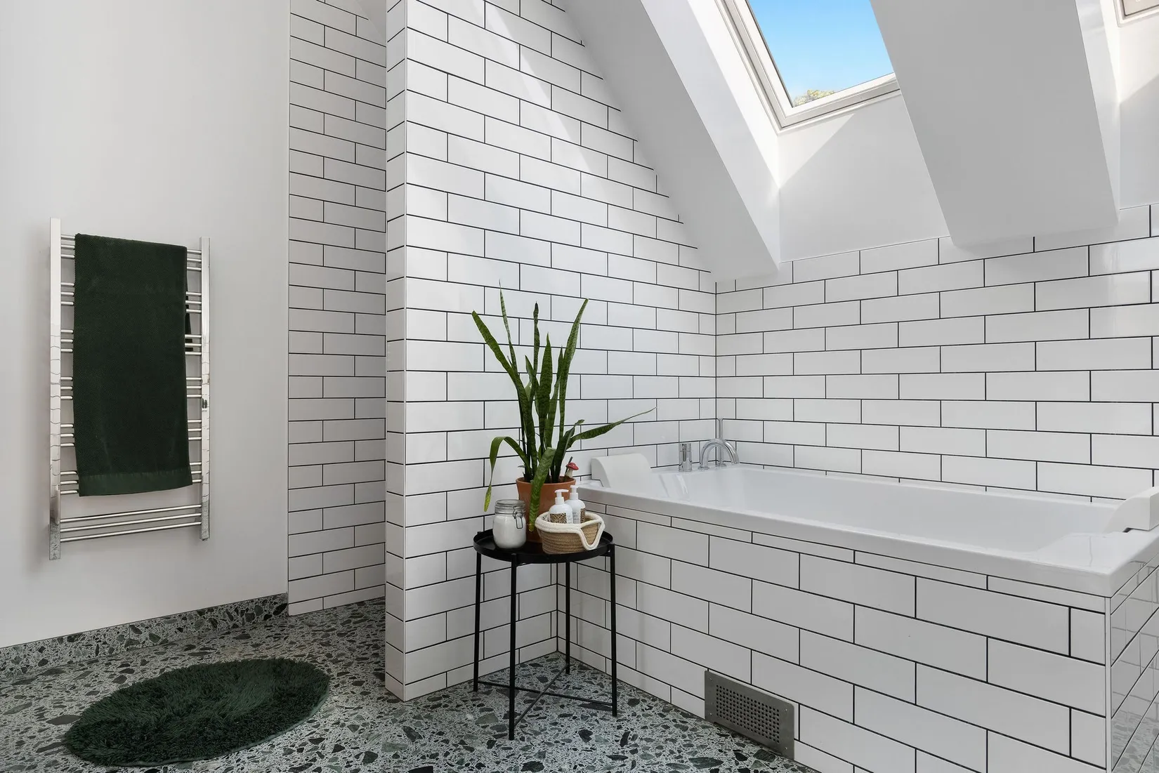 Villa, Säbyviksvägen 12, Sånga Säby, Ekerö