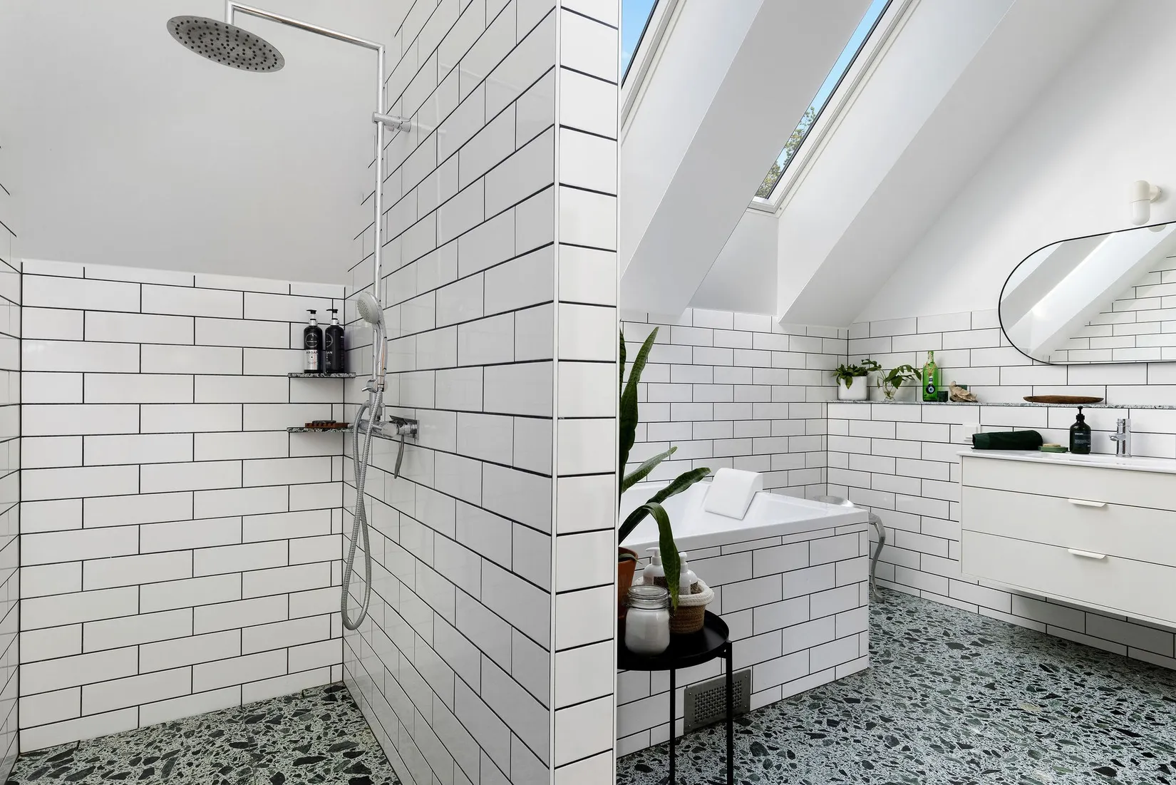 Villa, Säbyviksvägen 12, Sånga Säby, Ekerö