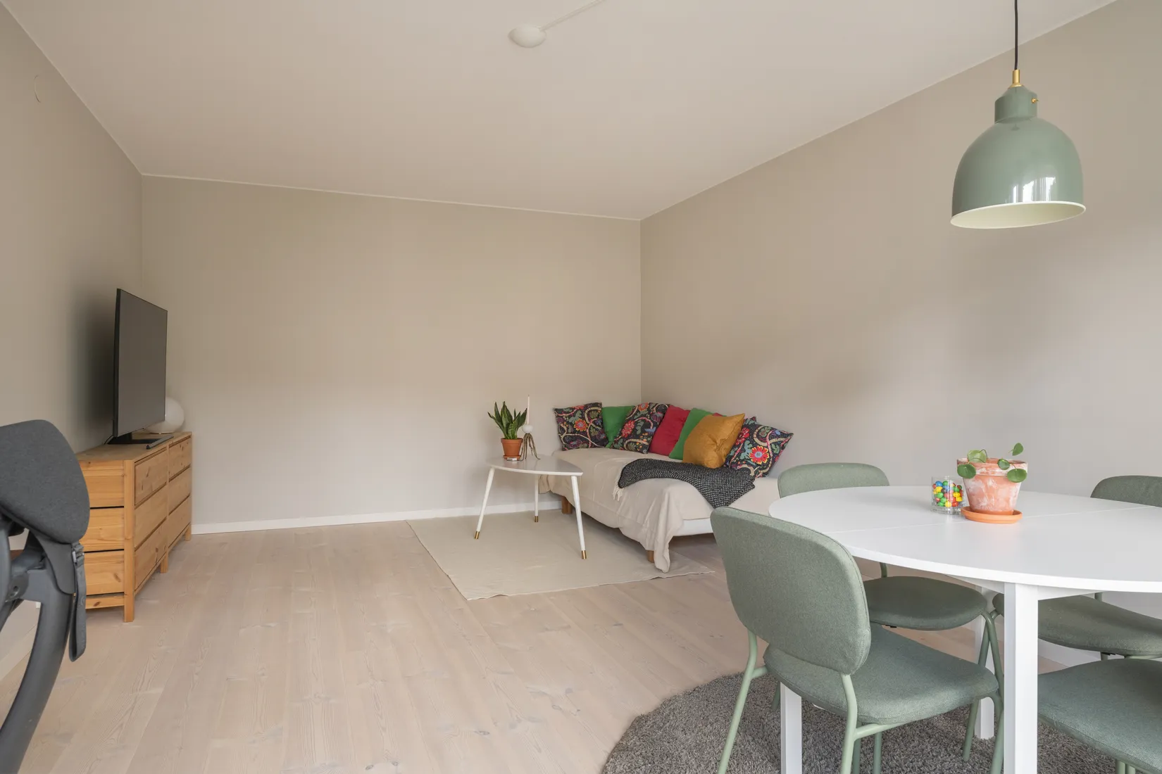 Bostadsrätt, Nioörtsvägen 28C, Midsommarkransen, Stockholm