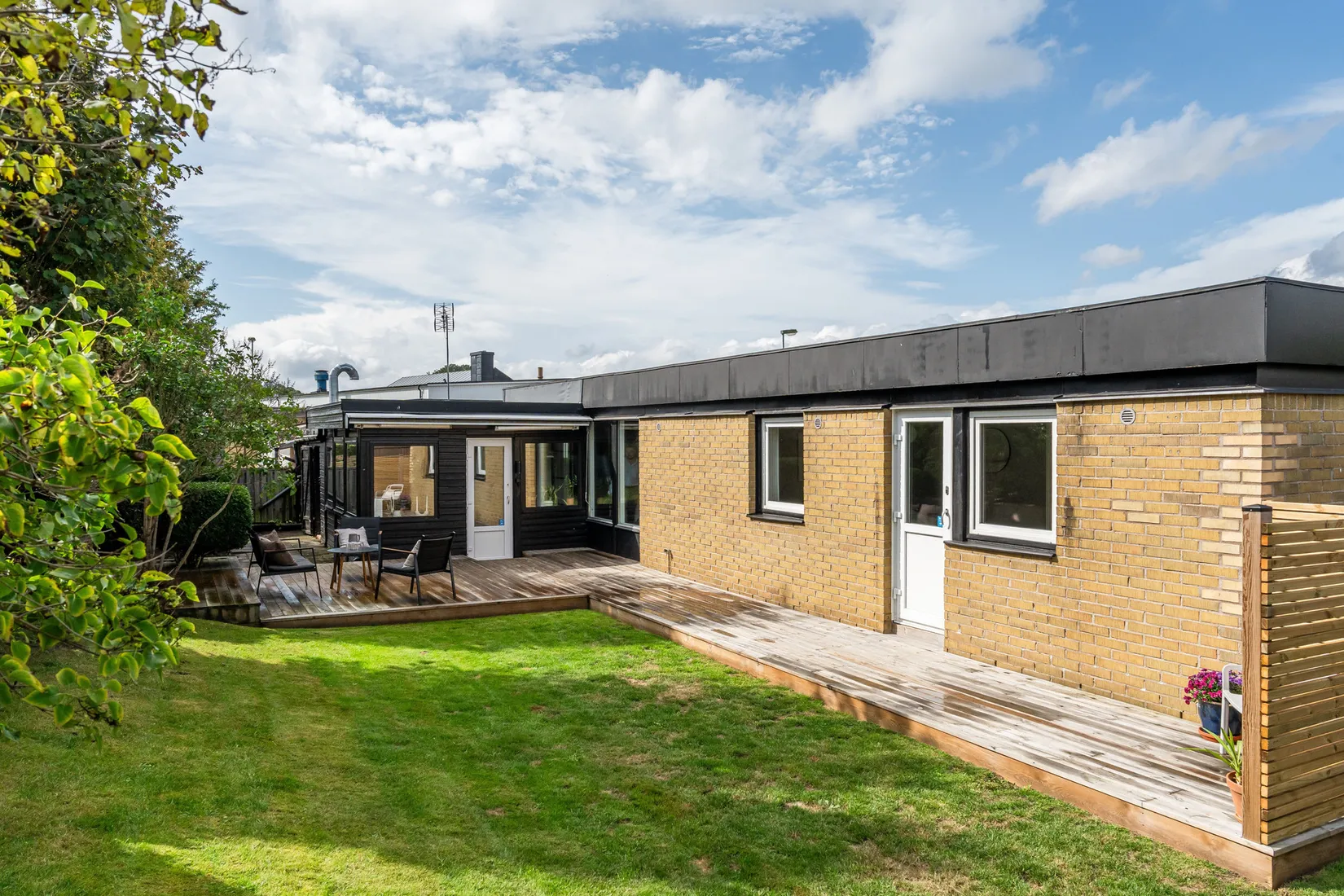 Villa, Fänriksgatan 4, Hörby