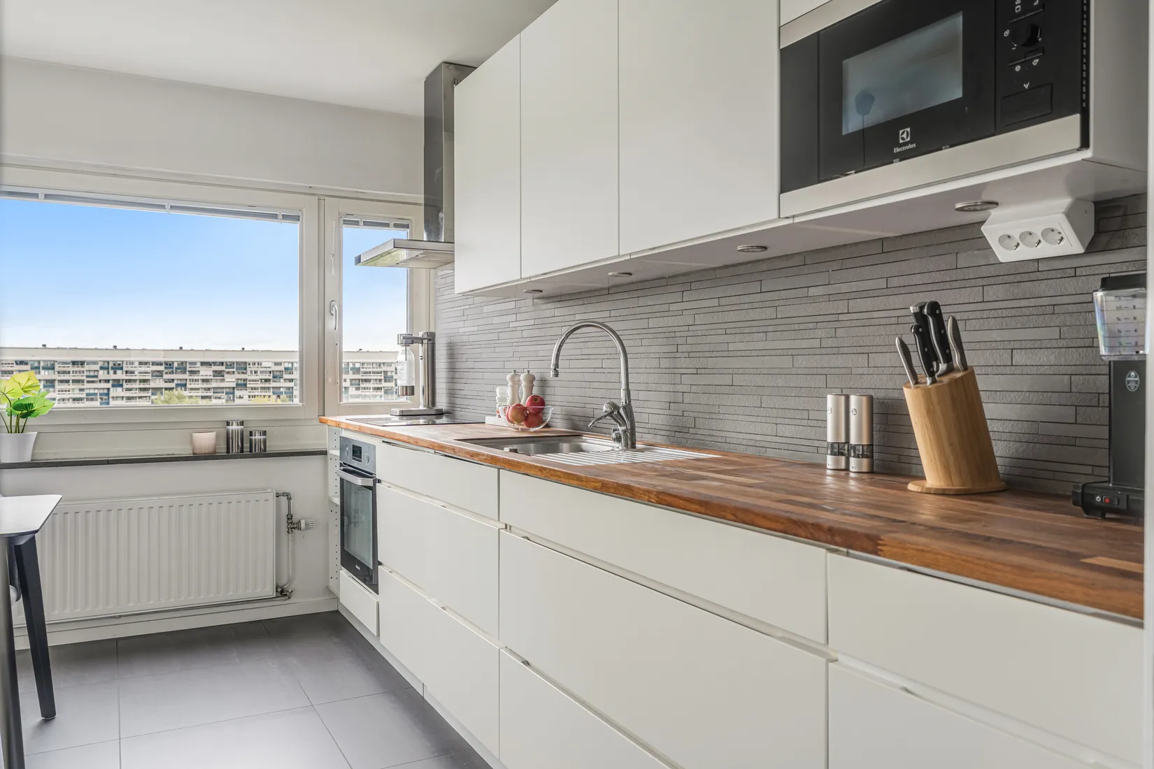 Bostadsrätt, Kometvägen 23, högst upp, Grindtorp, Täby