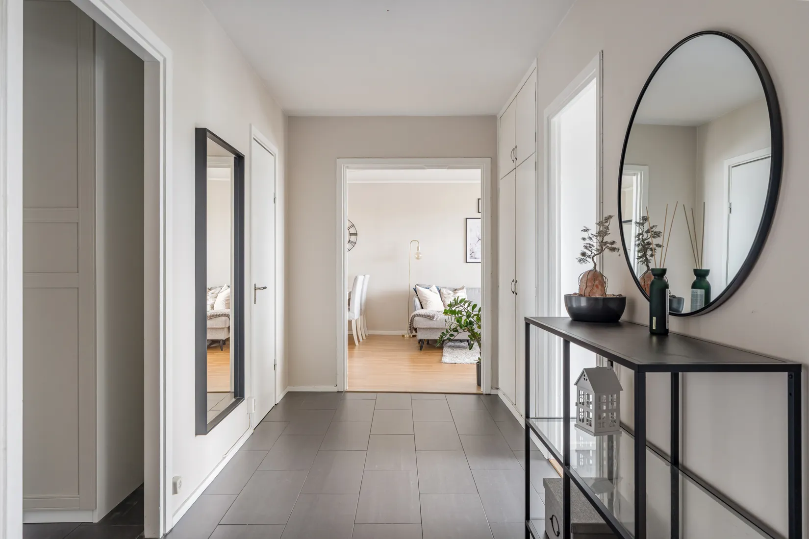 Bostadsrätt, Kometvägen 23, högst upp, Grindtorp, Täby