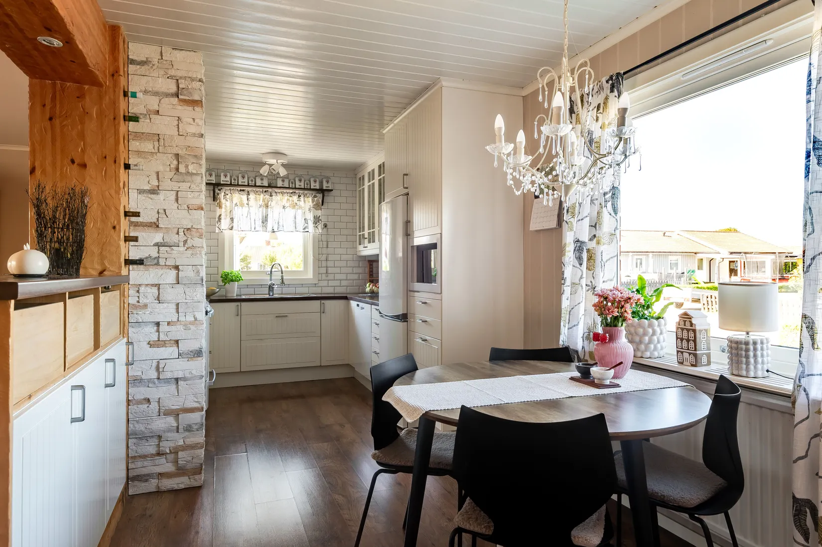 Villa, Diamantvägen 2, Mjölby