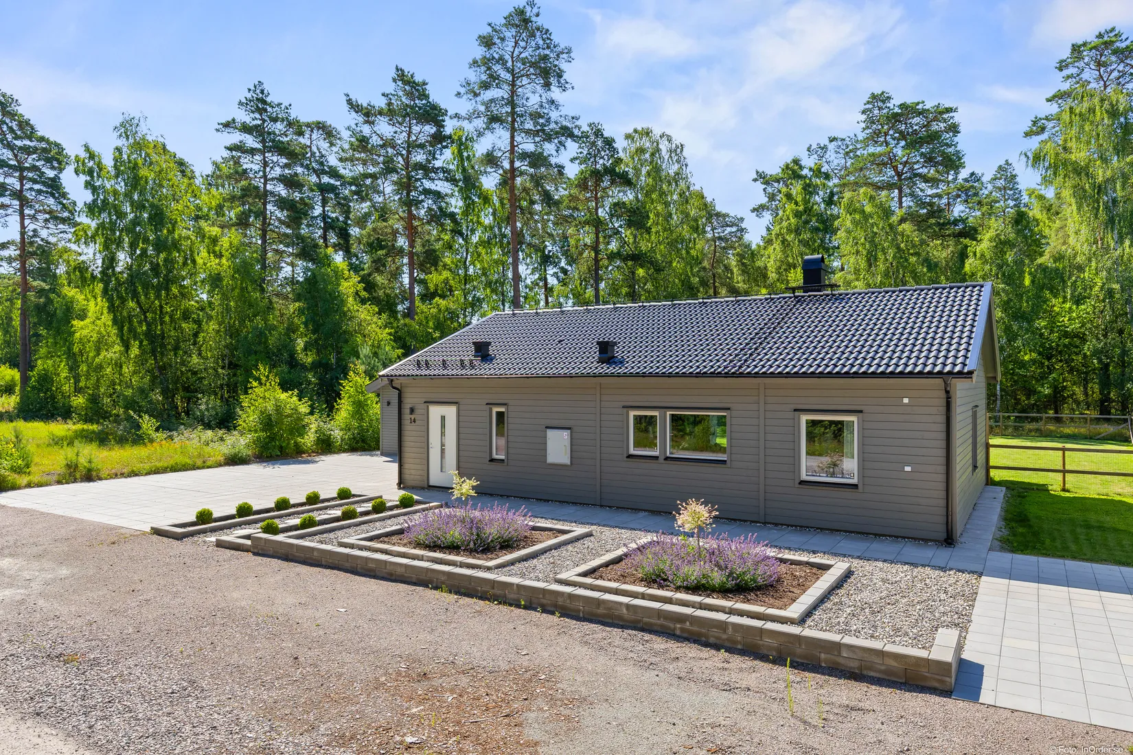 Villa, Skarrie banvall 14, Skarrie, Sjöbo