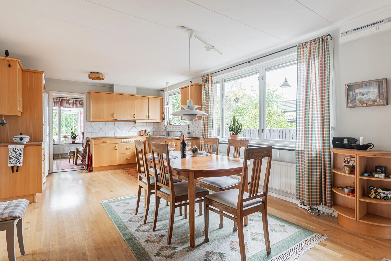 Villa, Ploggatan 15, Hammarby, Västerås