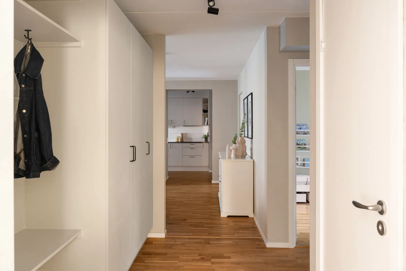 Bostadsrätt, Alpvägen 25, Bromma - Mariehäll, Stockholm
