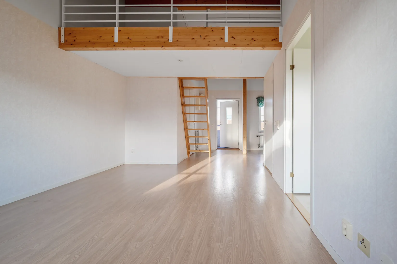 Bostadsrätt, Merkurigränd 33, Prästgårdsmarken/Prästhagen, Upplands Väsby