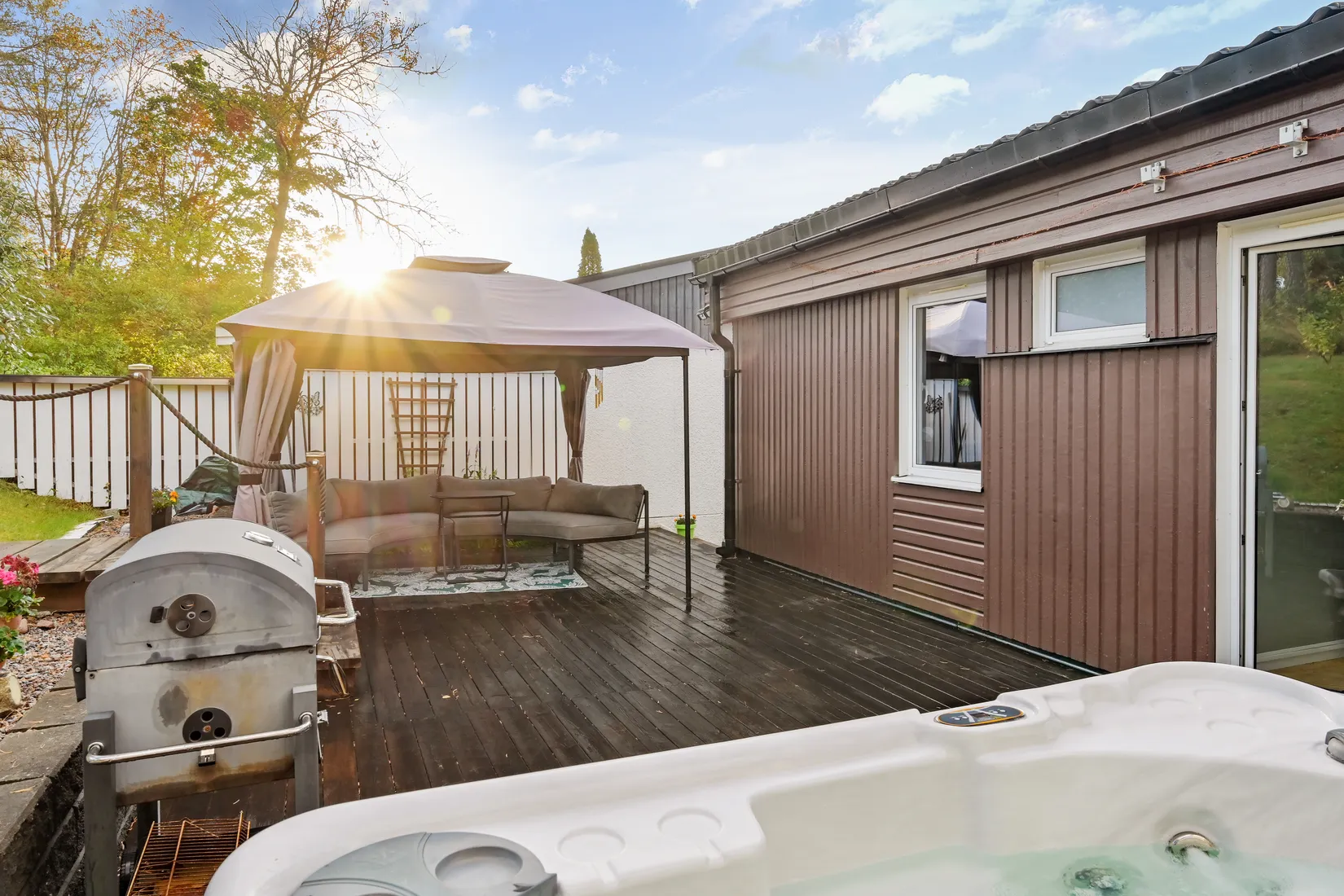 Radhus, Brännskogsvägen 23, Fresta, Upplands Väsby