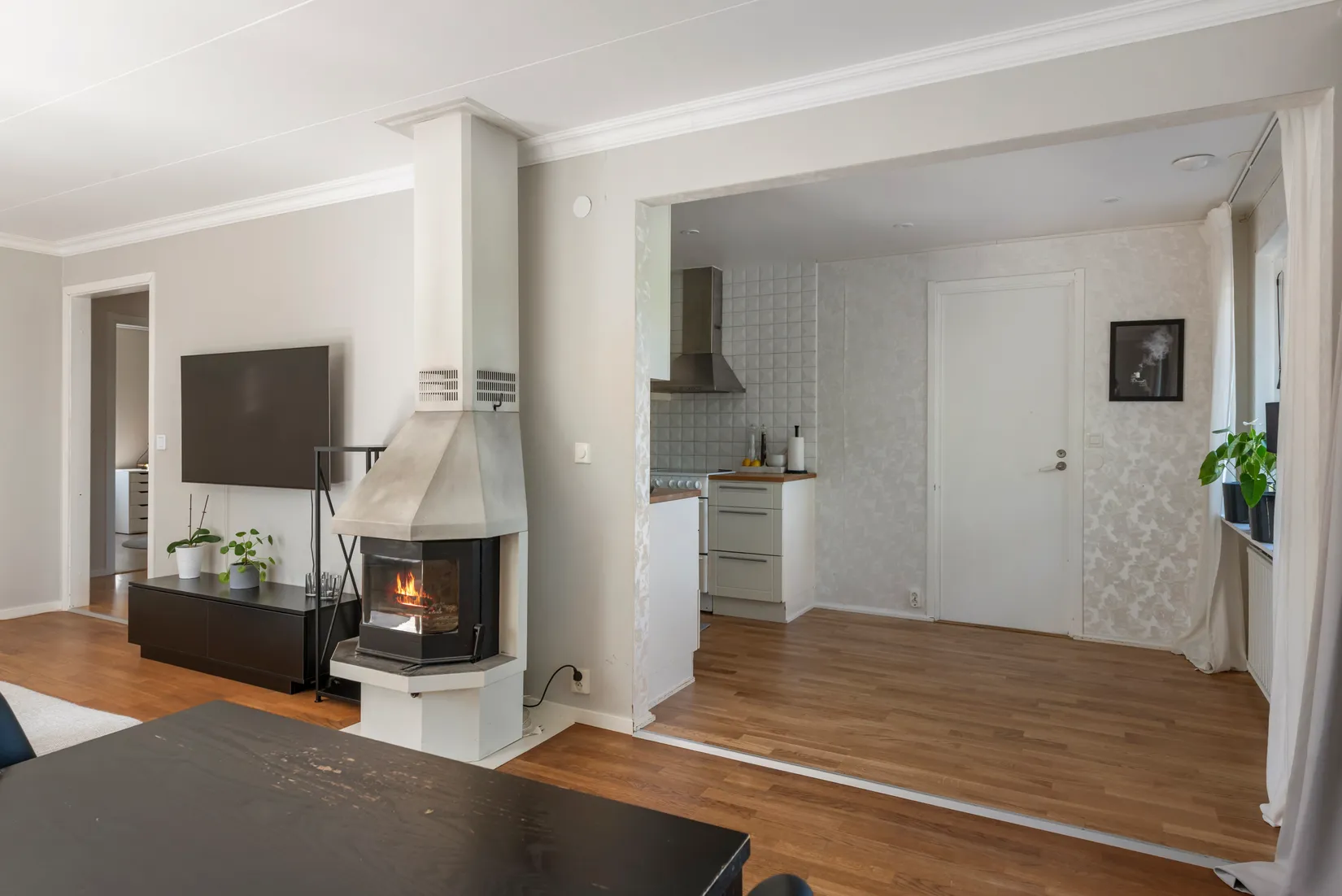 Villa, Linvägen 2, Älmsta centralt, Norrtälje