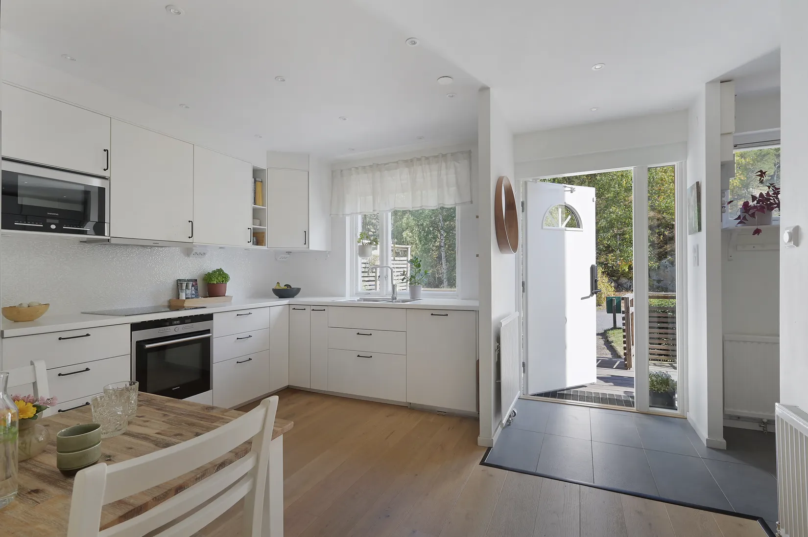 Radhus, Flygarvägen 255, Barkarby, Järfälla