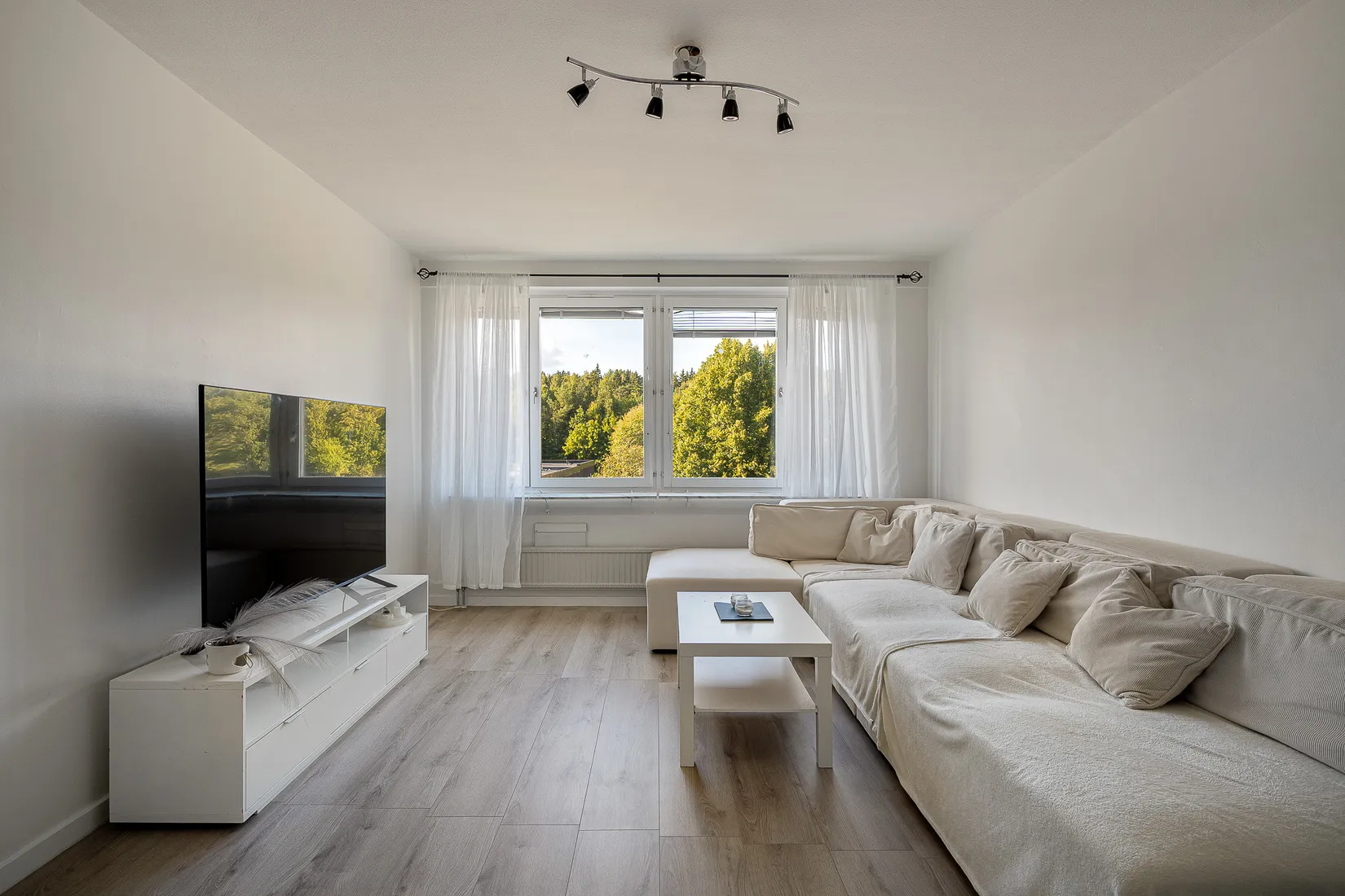 Bostadsrätt, Lövhagsgatan 85, Råby, Västerås
