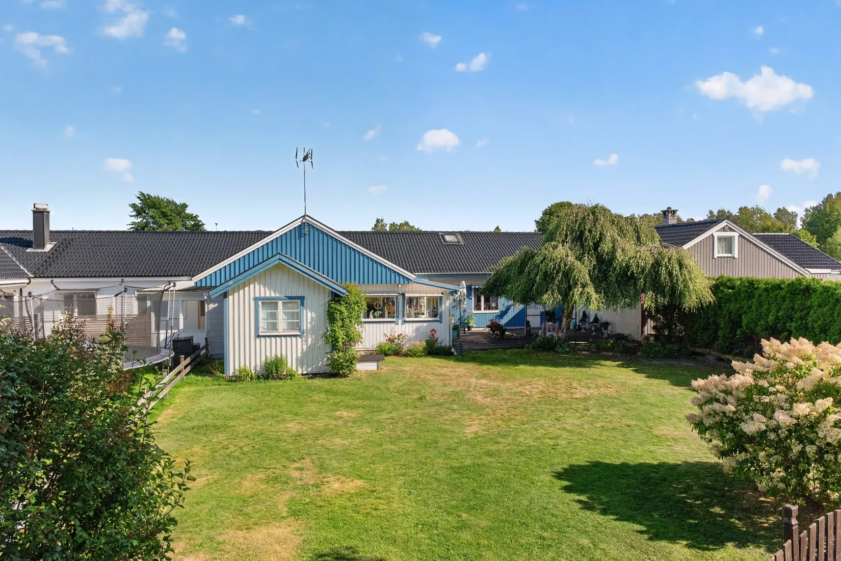 Villa, Rönngatan 12, Språttebo, Tibro