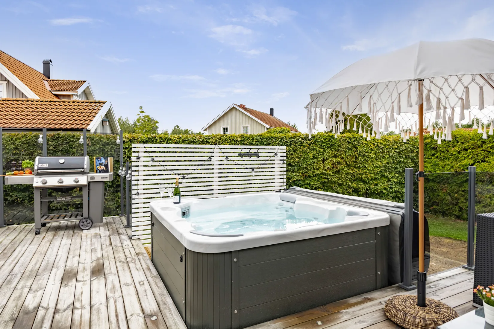 Villa, Fotbollsgatan 17, Gröngarn, Enköping