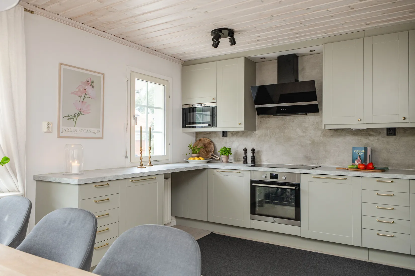 Villa, Fotbollsgatan 17, Gröngarn, Enköping