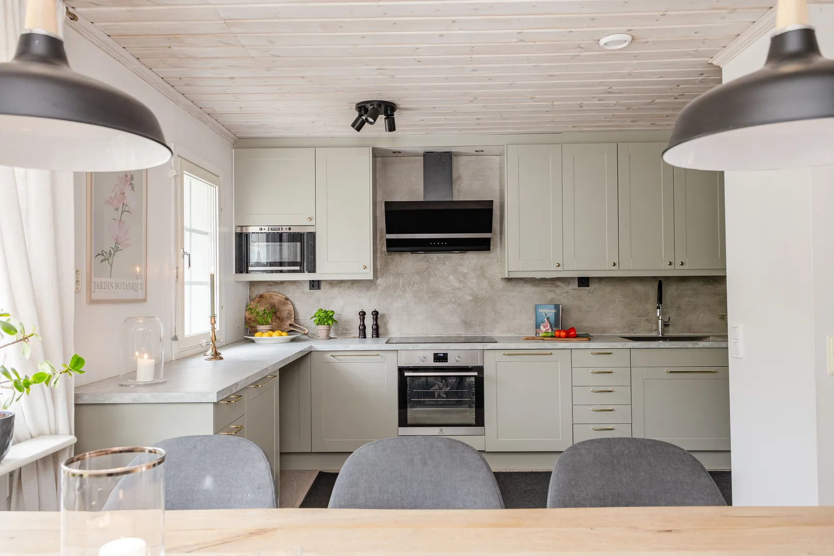 Villa, Fotbollsgatan 17, Gröngarn, Enköping