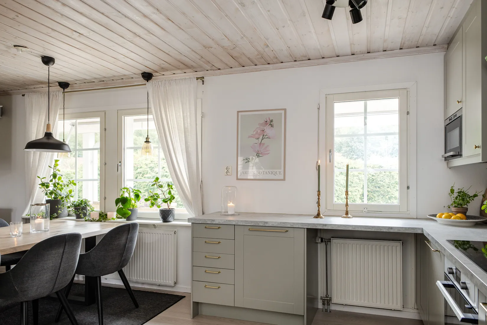 Villa, Fotbollsgatan 17, Gröngarn, Enköping