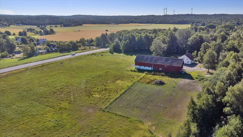 Gård/Skog, Överby 4, Tanum