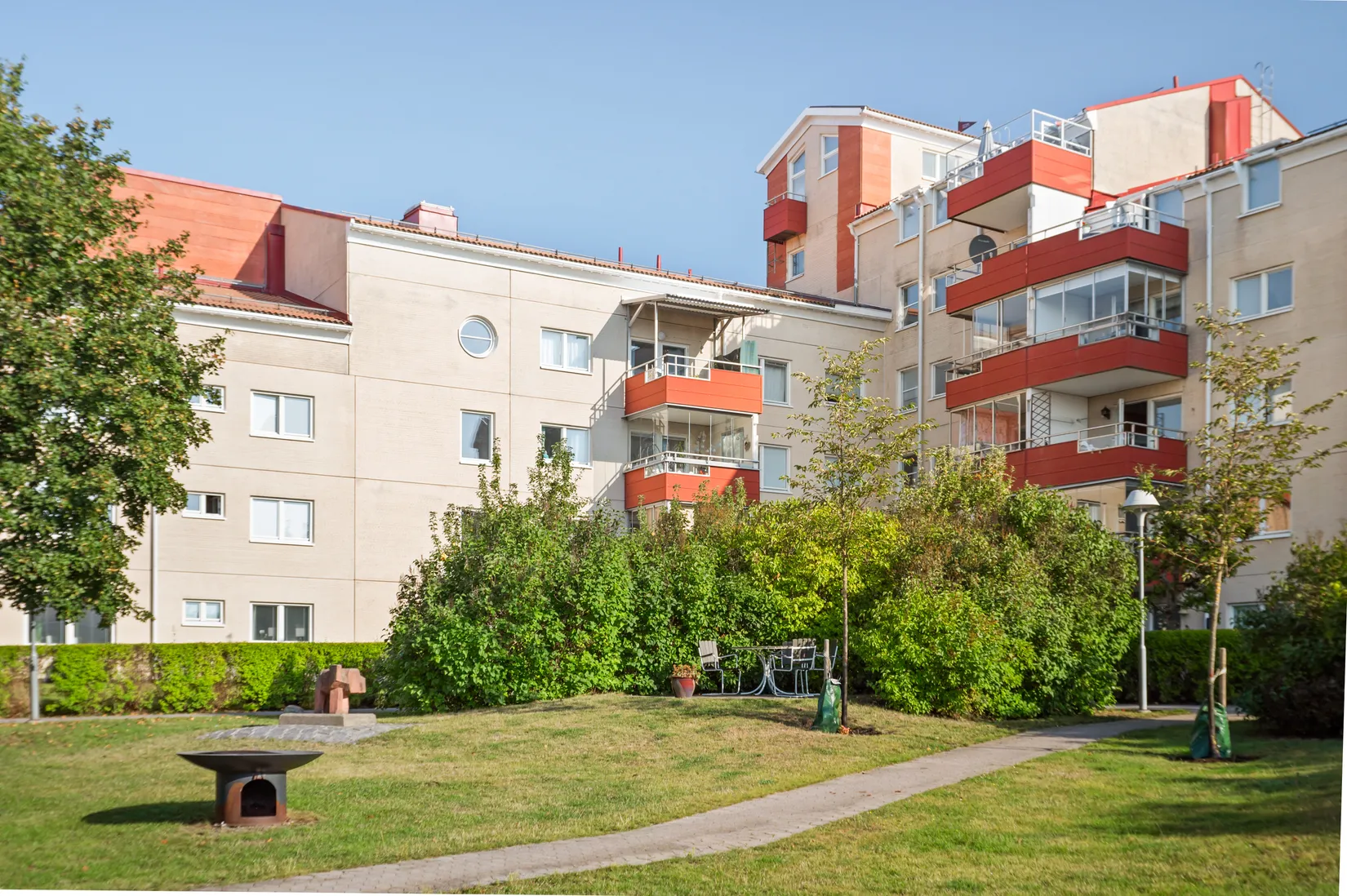 Radhus, Fyrspannsvägen 10, Jarlaberg, Nacka