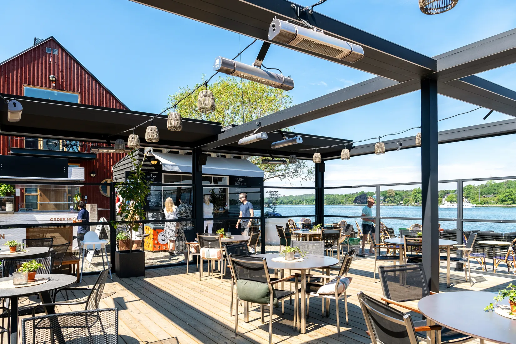 Radhus, Fyrspannsvägen 10, Jarlaberg, Nacka