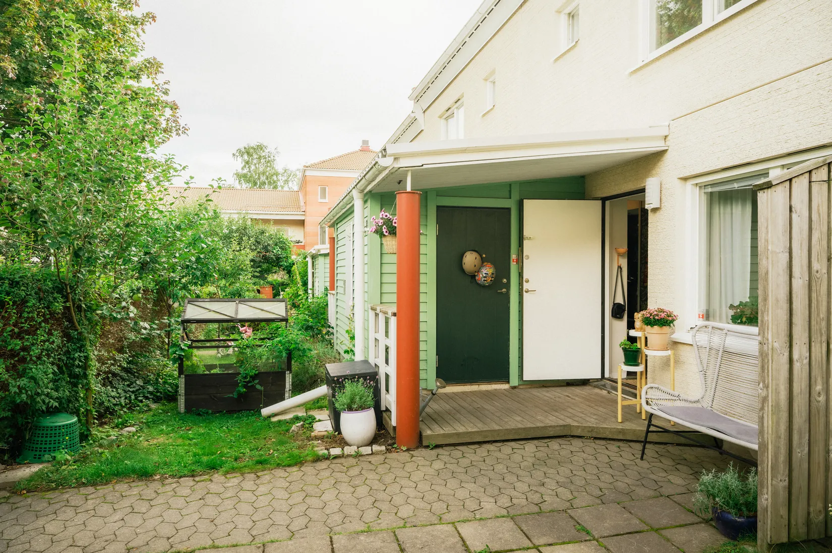 Radhus, Fyrspannsvägen 10, Jarlaberg, Nacka
