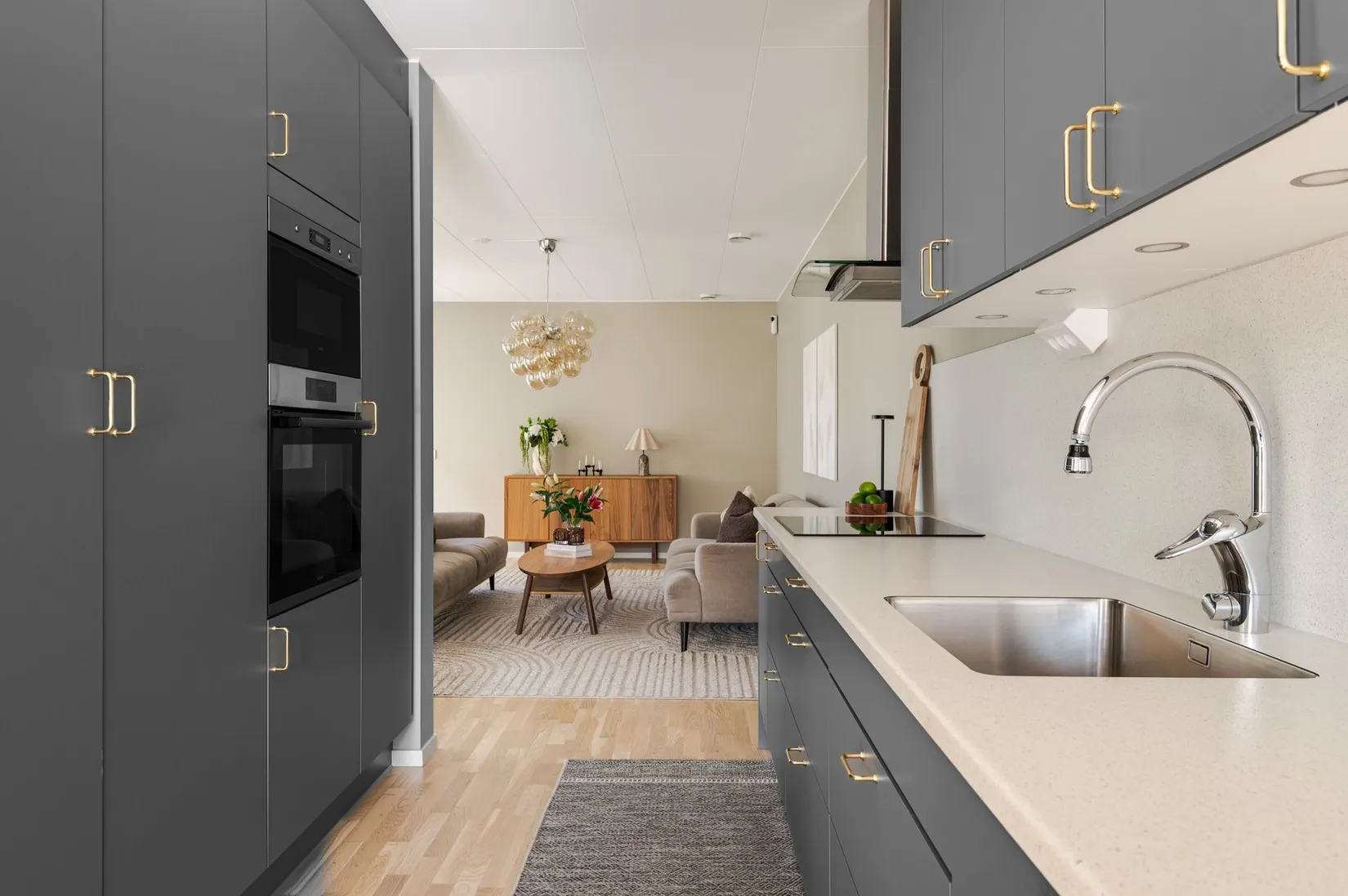 Radhus, Lansgatan 33, Mjölby