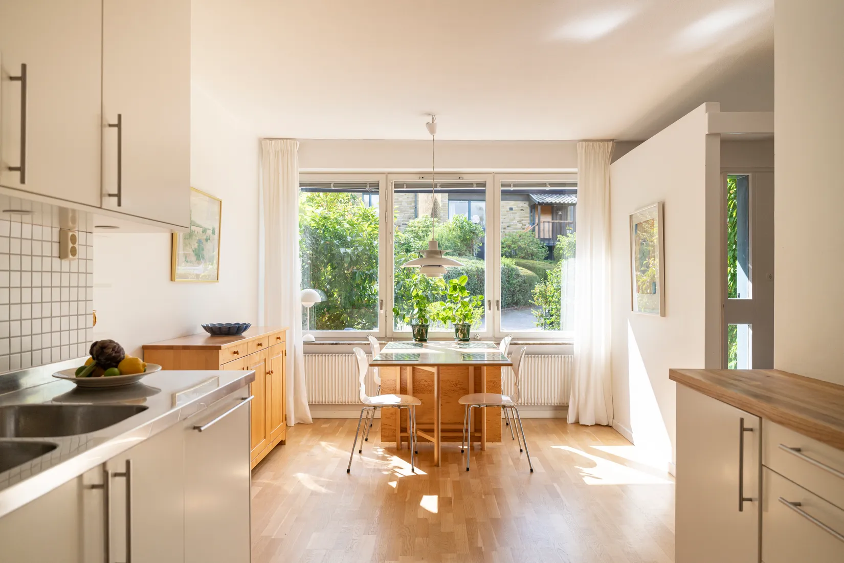 Radhus, Ferievägen 18, Nockebyhov, Stockholm