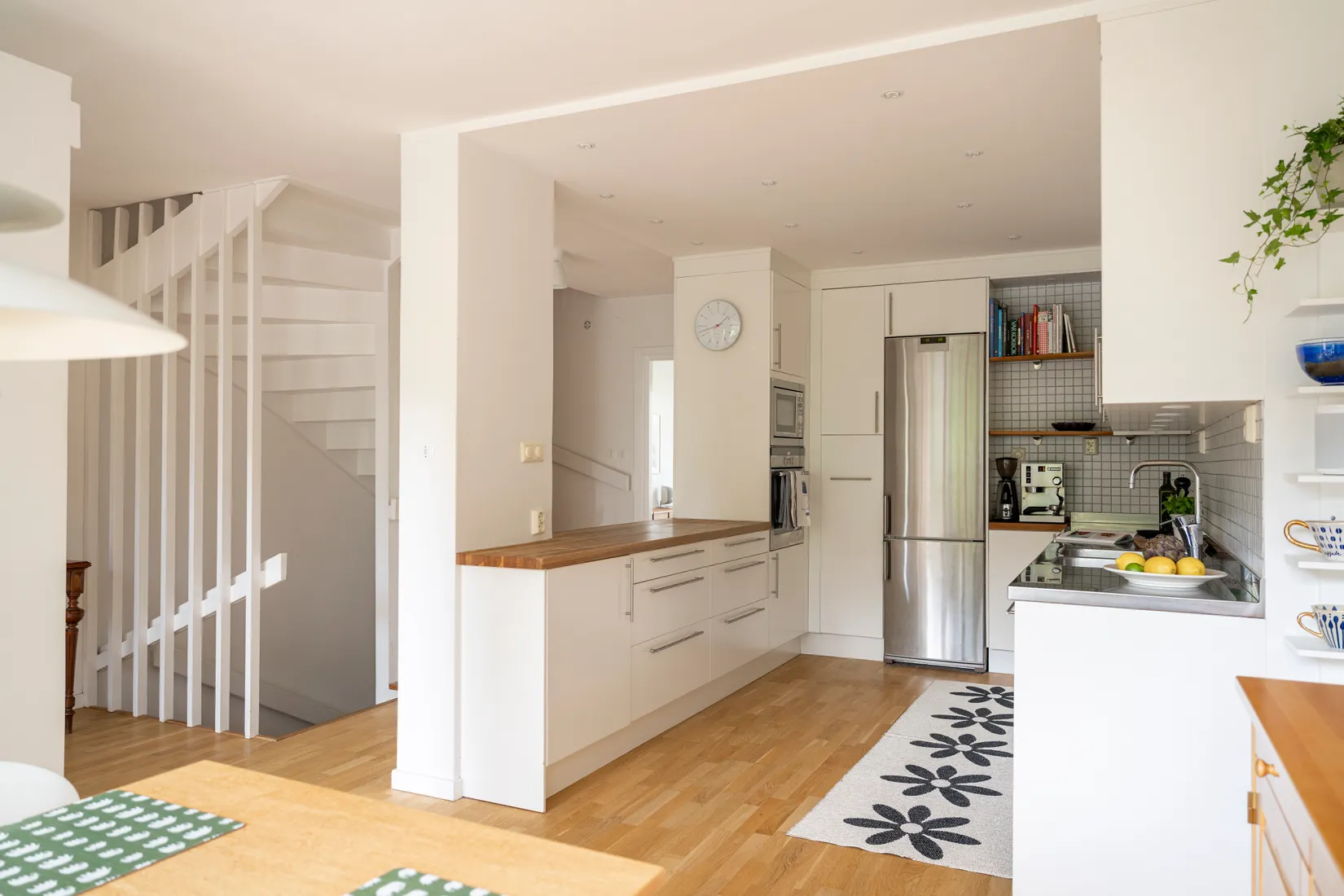 Radhus, Ferievägen 18, Nockebyhov, Stockholm