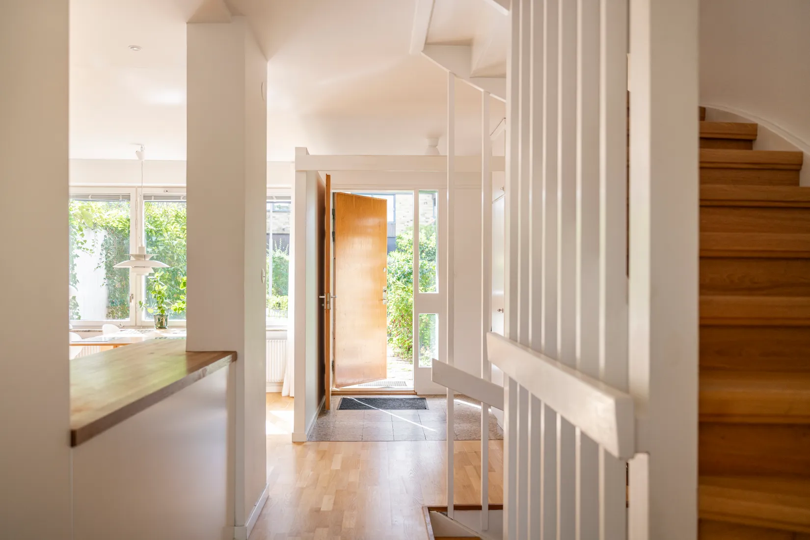 Radhus, Ferievägen 18, Nockebyhov, Stockholm