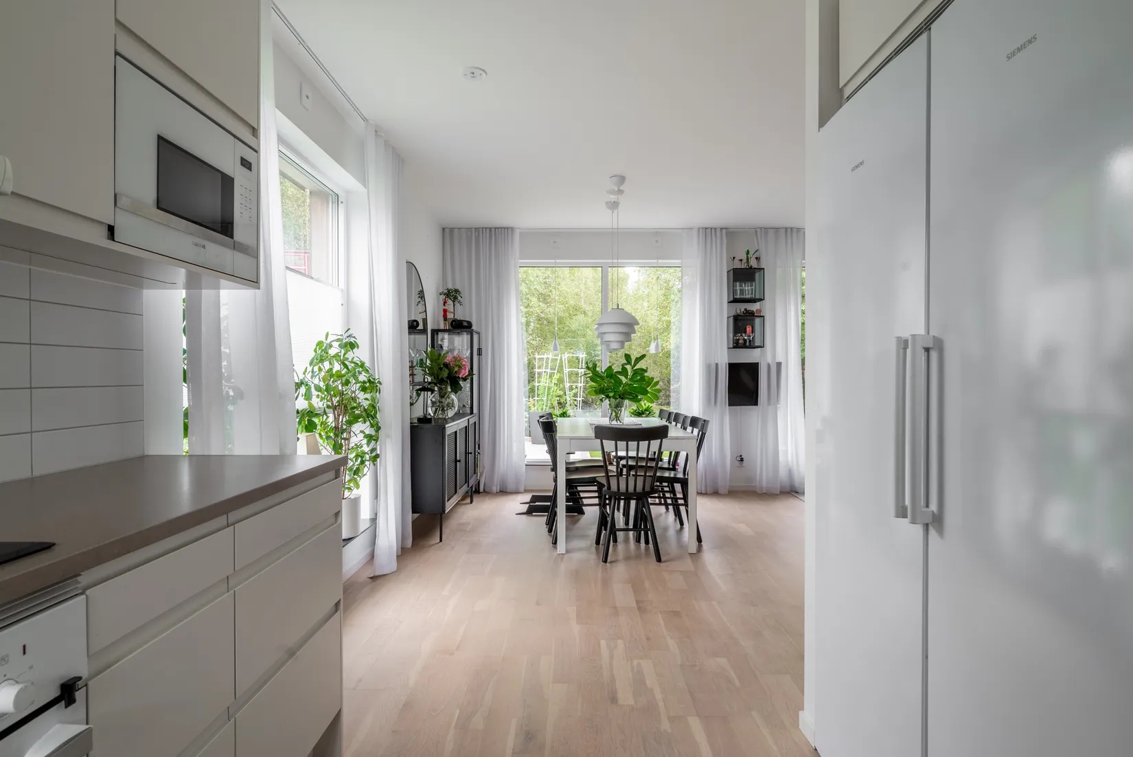 Radhus, Valthornsgatan 6A, Hestra, Borås