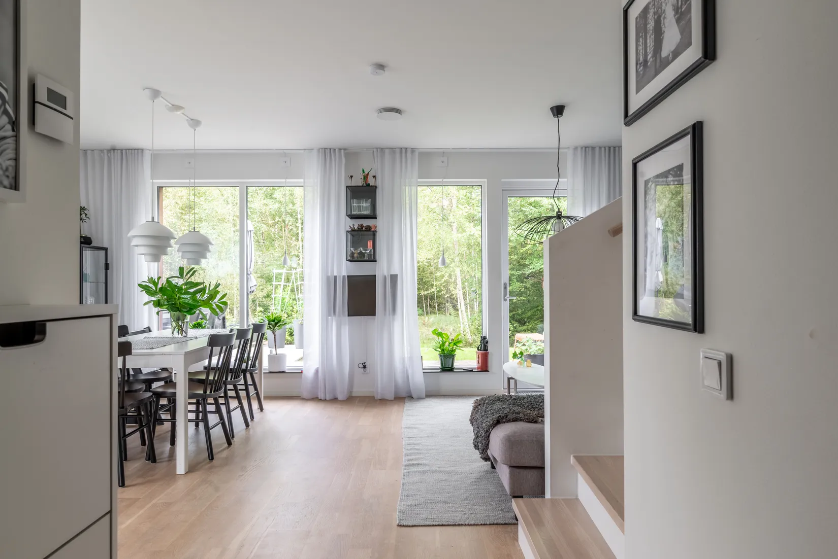 Radhus, Valthornsgatan 6A, Hestra, Borås