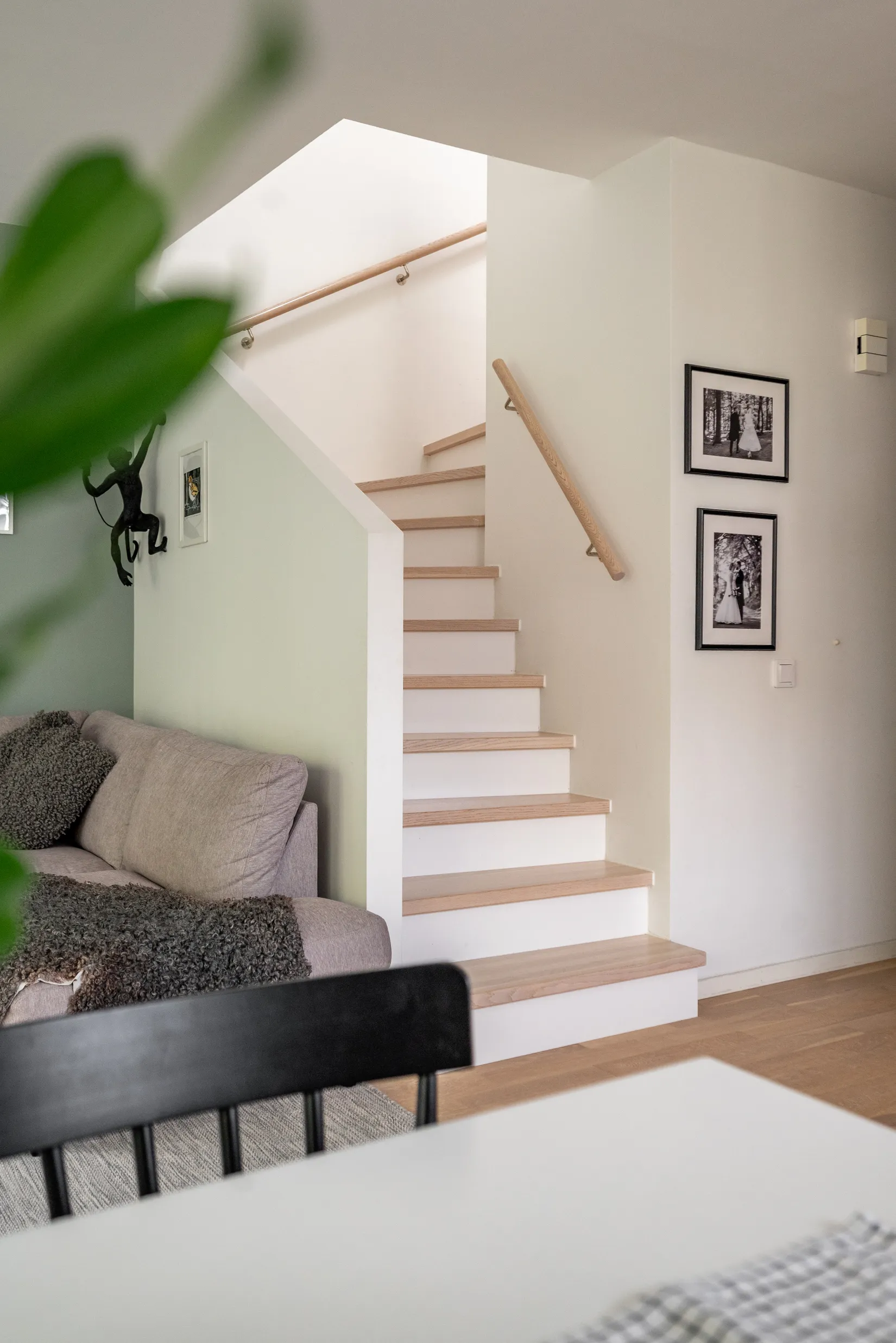 Radhus, Valthornsgatan 6A, Hestra, Borås