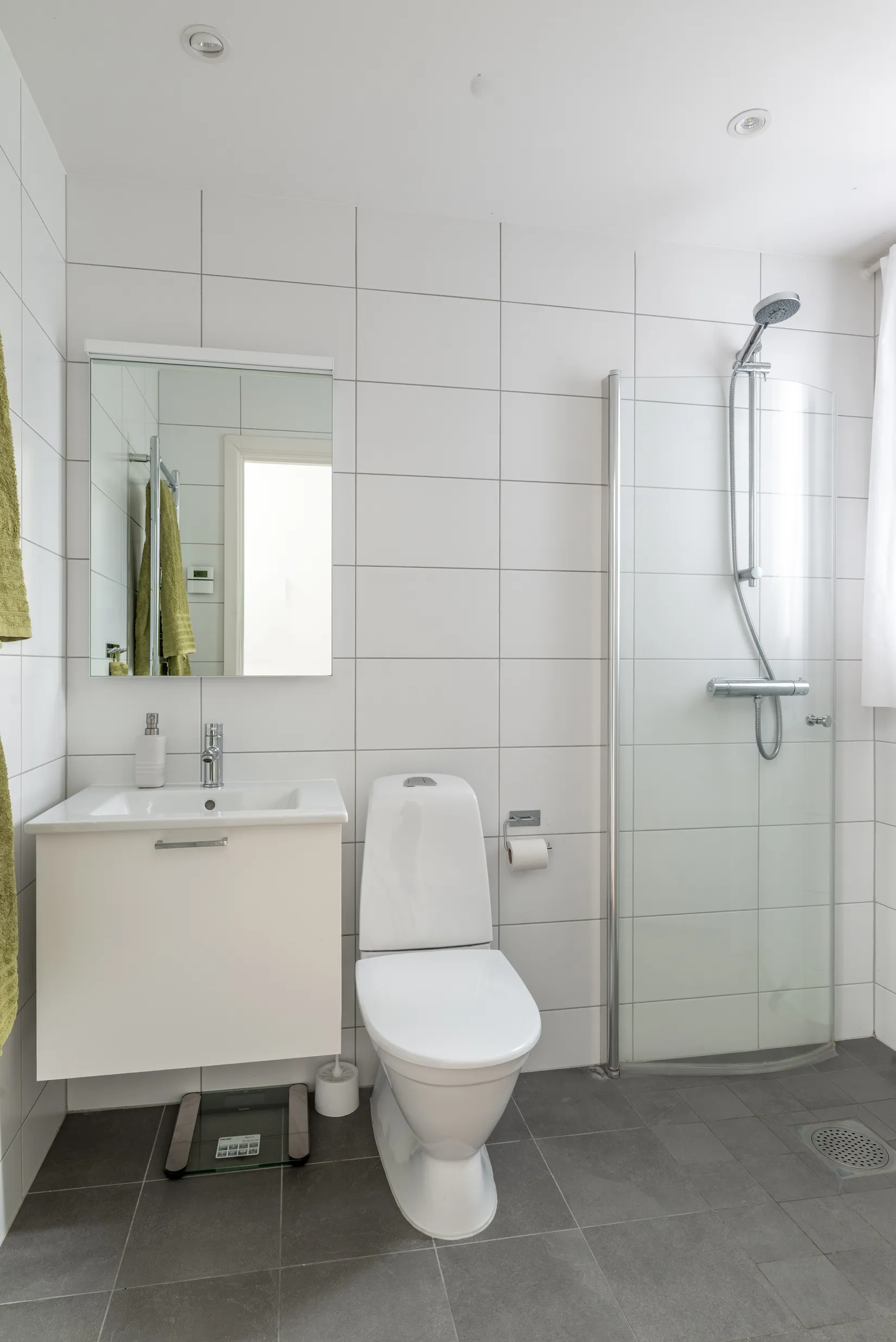 Radhus, Valthornsgatan 6A, Hestra, Borås
