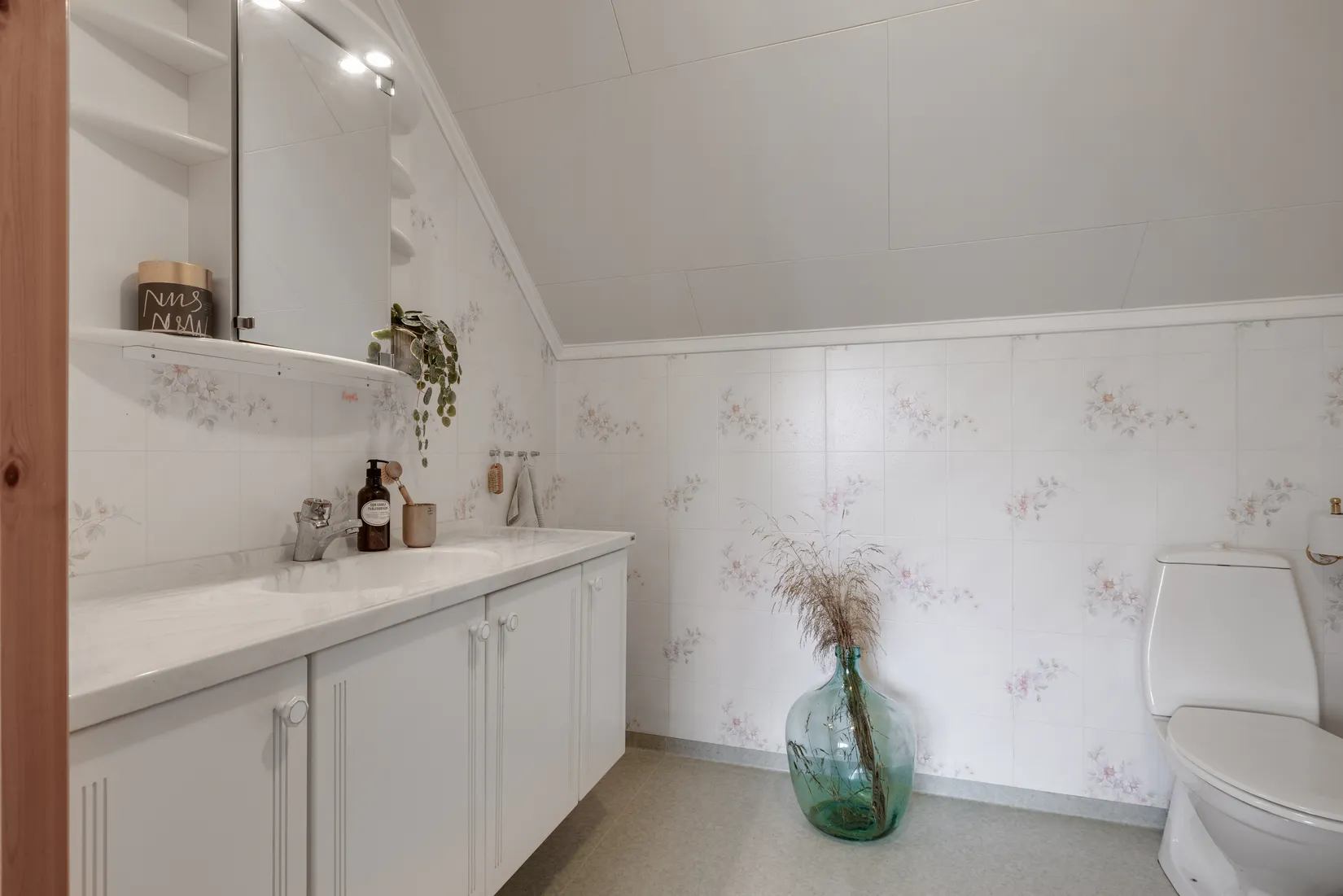 Villa, Röra nordgårdsväg 150, Röra, Tjörn