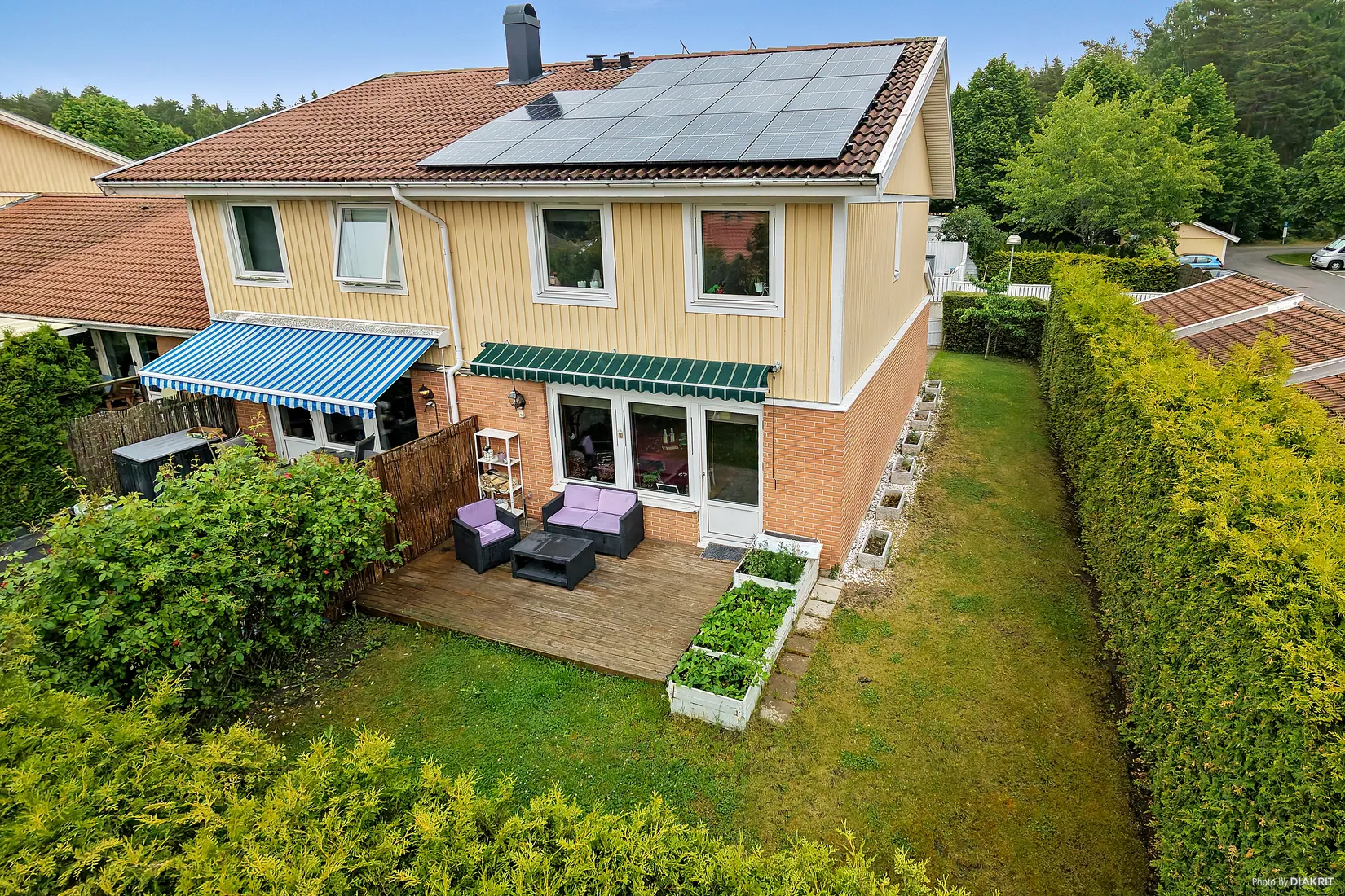 Radhus, Biskop Brasks gränd 9, Stäket, Järfälla