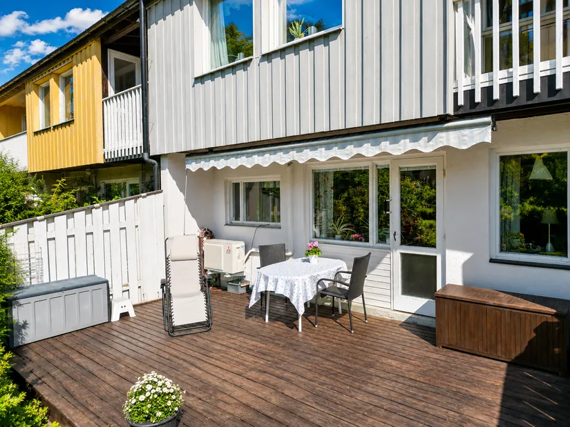 Radhus, Kurirgatan 6, Hässelby Södra Villastad, Stockholm