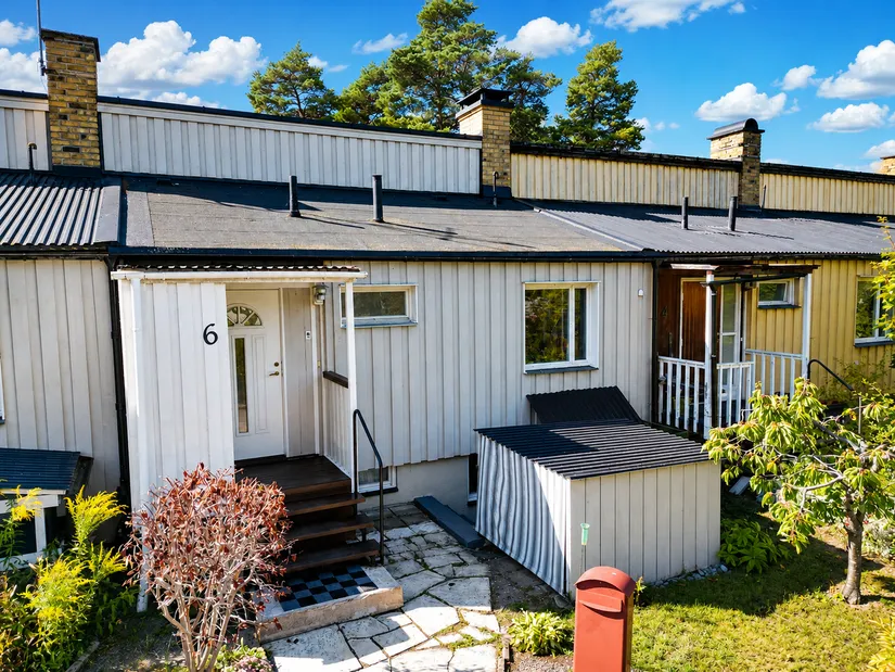 Radhus, Kurirgatan 6, Hässelby Södra Villastad, Stockholm