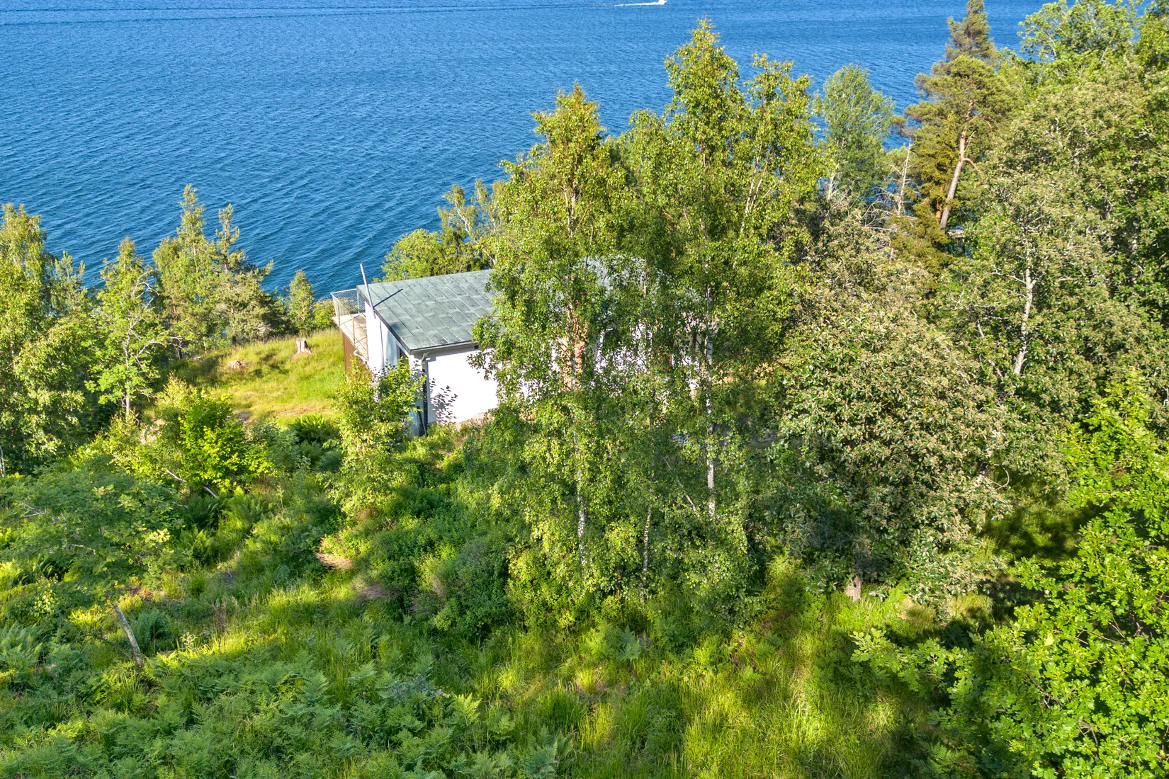 Villa, Bofinksvägen 35, Tyresö Strand / Brevik, Tyresö