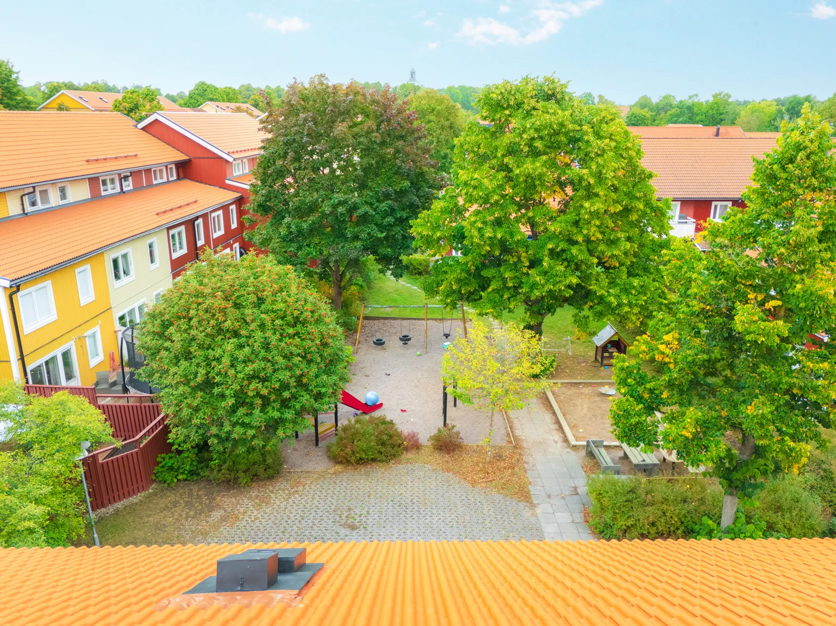 Radhus, Klockargränd 6, Norrviken, Sollentuna