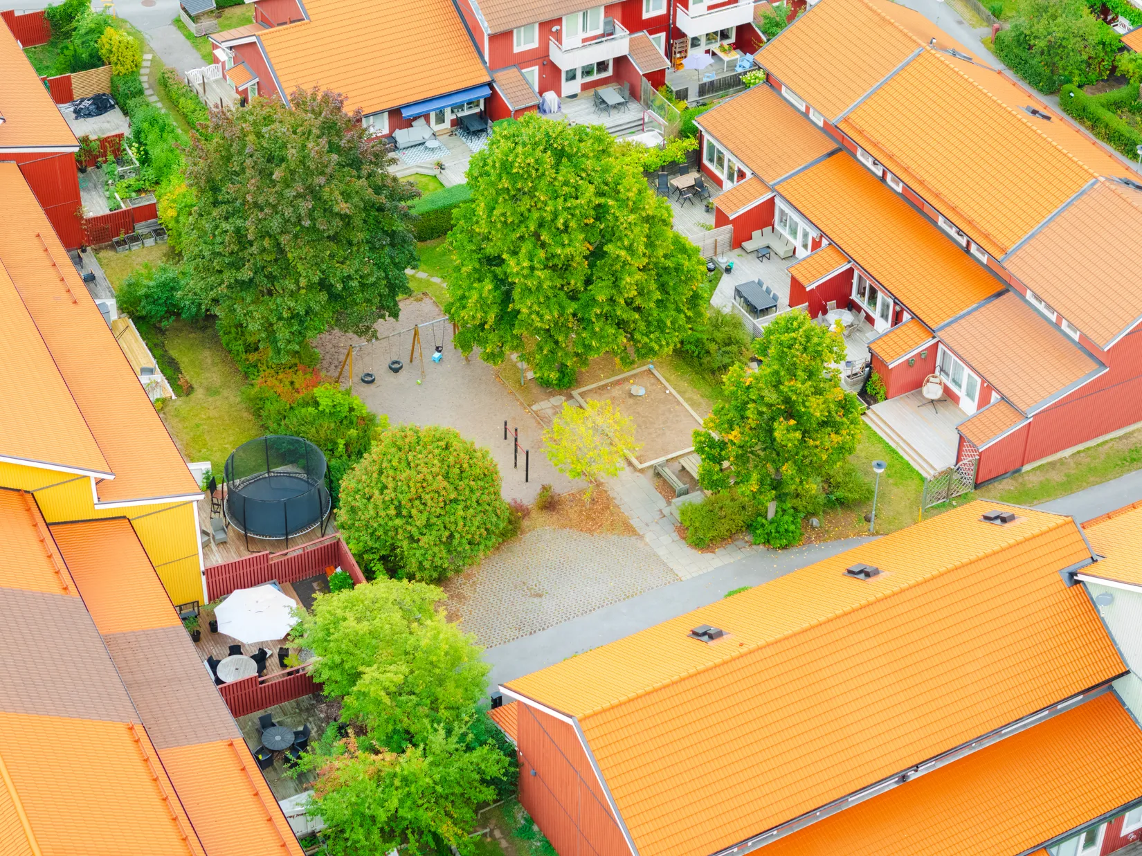 Radhus, Klockargränd 6, Norrviken, Sollentuna