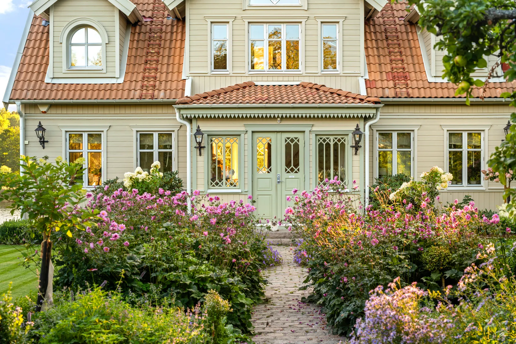 Villa, Alby sjöväg 18, Gimmersta - Tyresö Strand, Tyresö