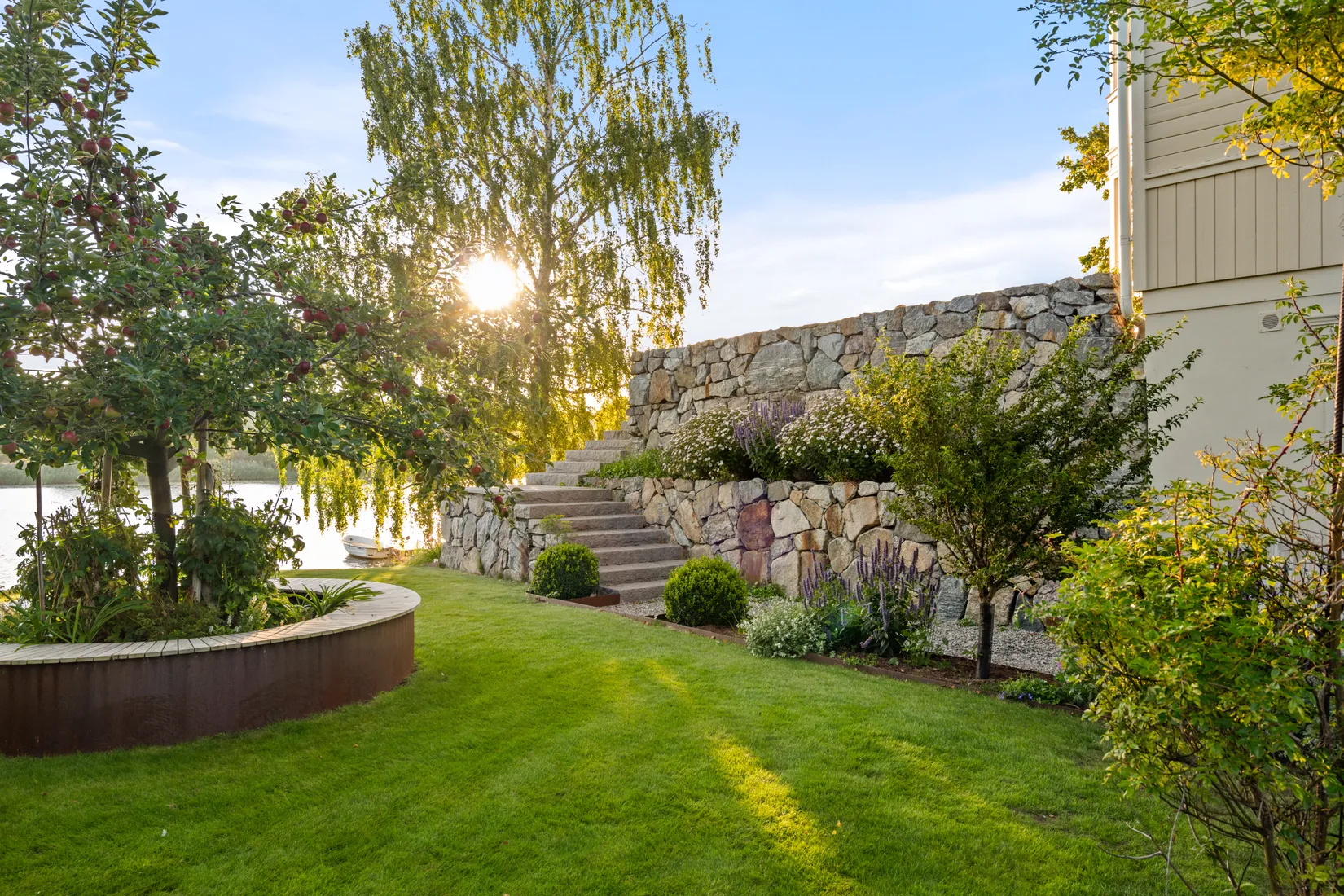 Villa, Alby sjöväg 18, Gimmersta - Tyresö Strand, Tyresö