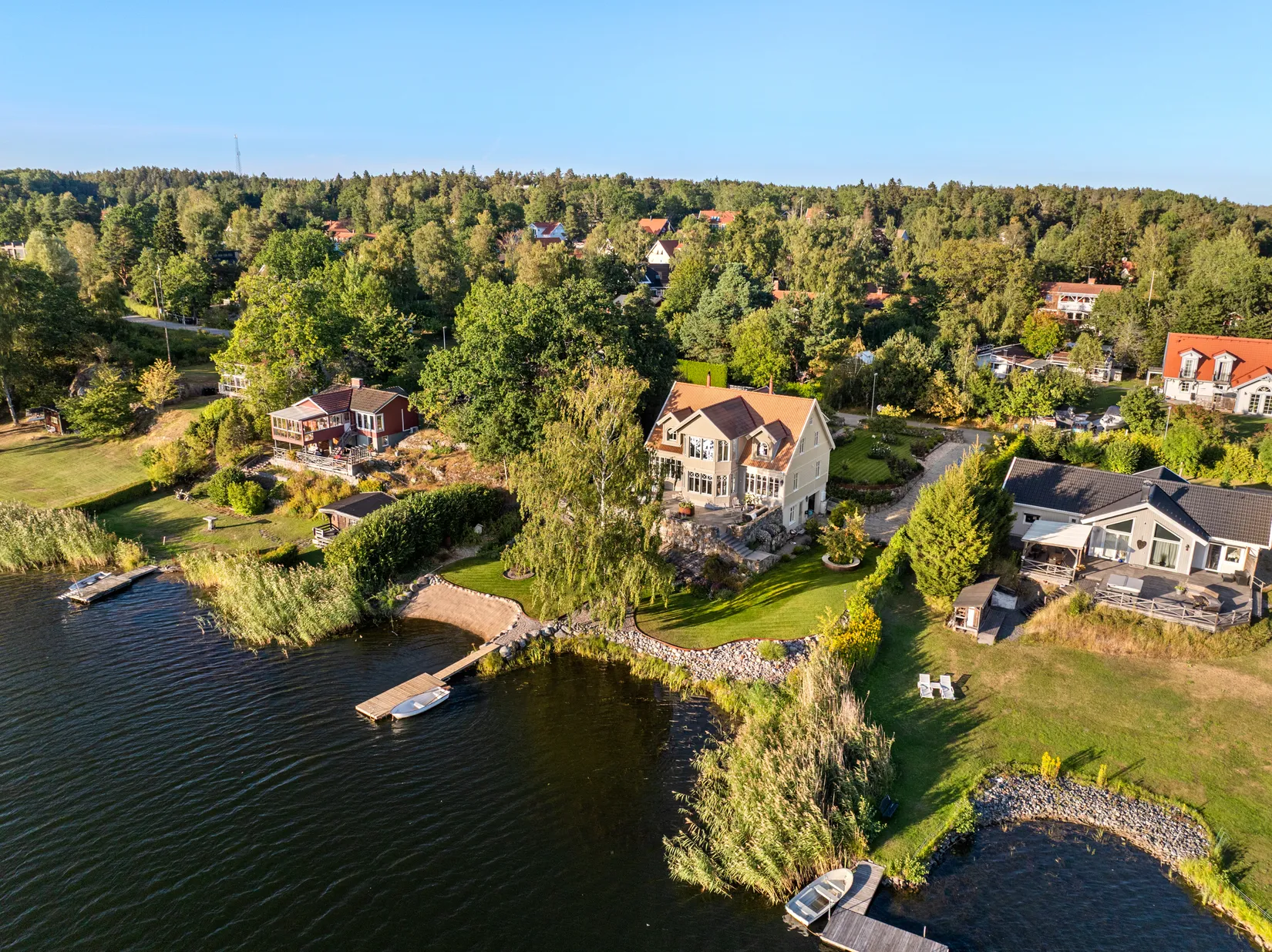 Villa, Alby sjöväg 18, Gimmersta - Tyresö Strand, Tyresö
