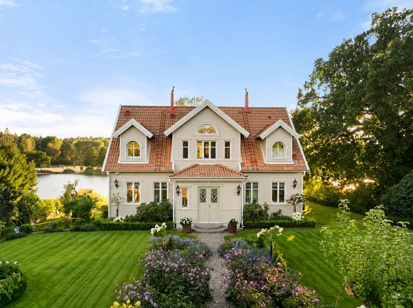 Villa, Alby sjöväg 18, Gimmersta - Tyresö Strand, Tyresö