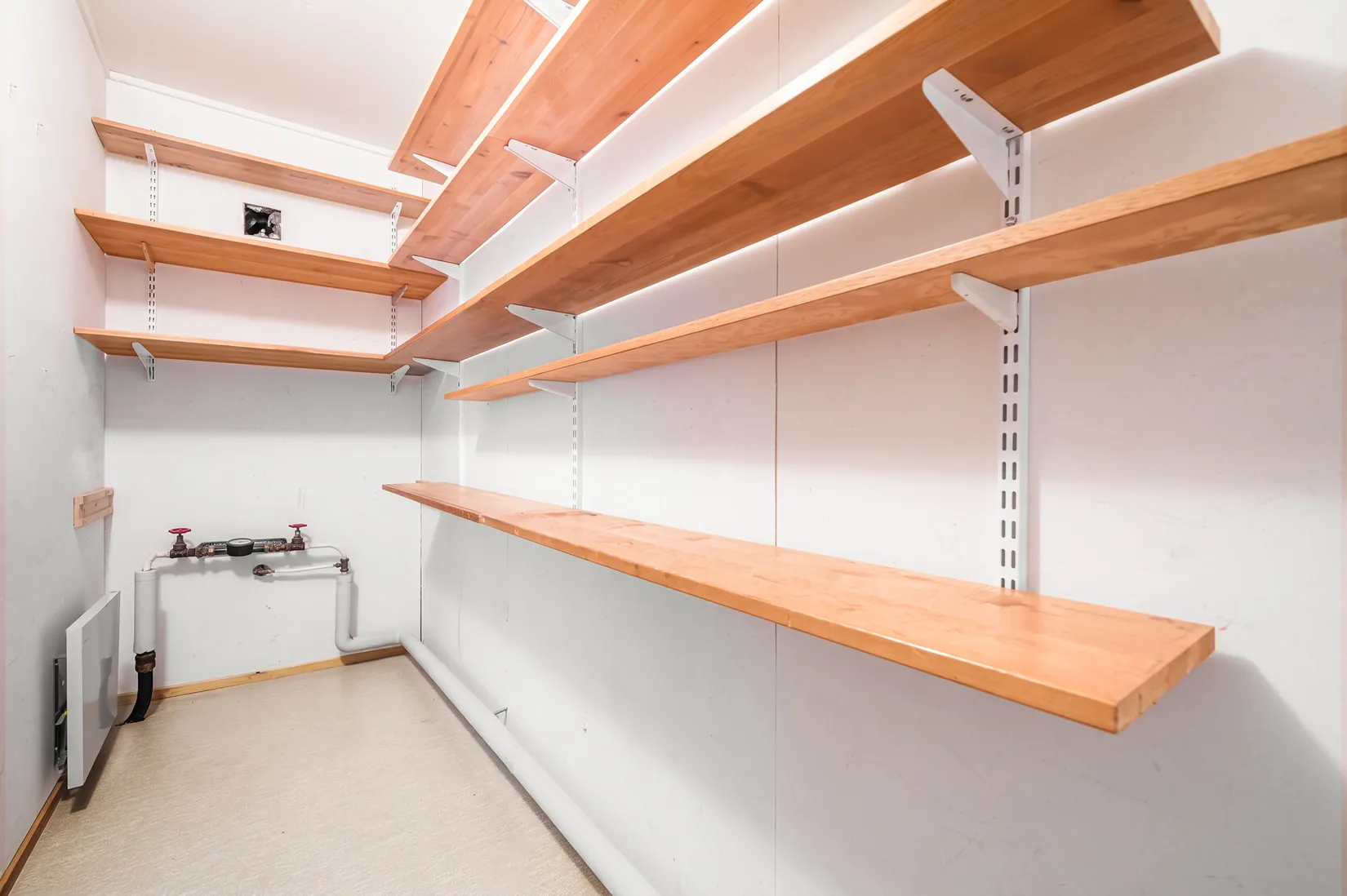 Radhus, Glimmerstigen 23, Lillsjön - Kungsängen, Upplands-Bro